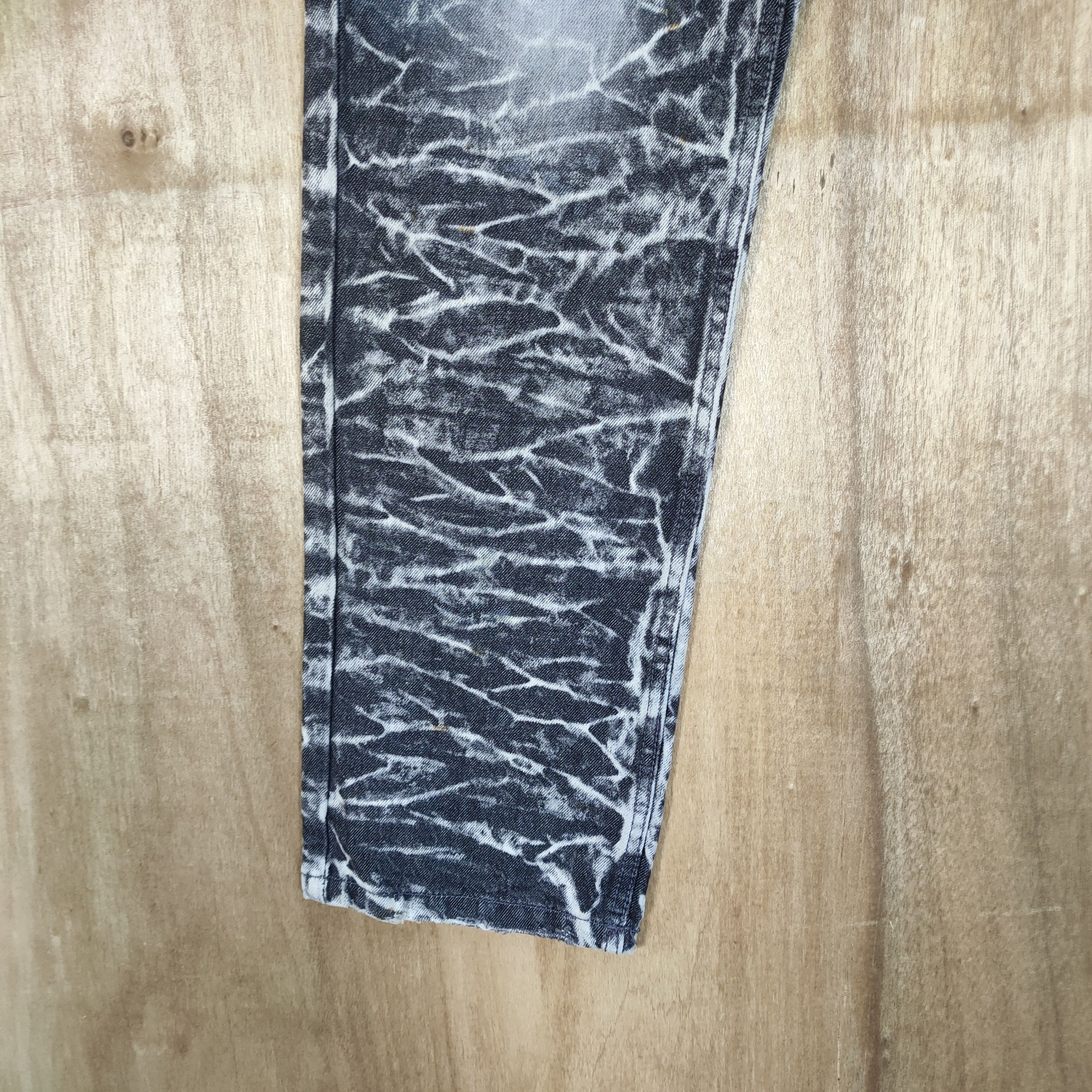 Japanese Brand ENCRYPTED FADED TYE DYE JEANS DENIM PANTS Size US 34 / EU 50 - 11 Thumbnail