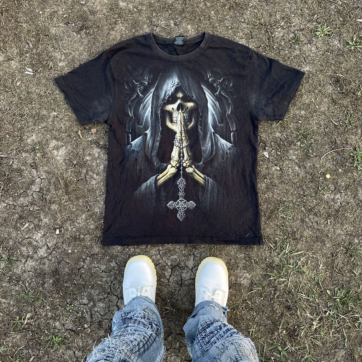 Vintage Vintage 90s Graphic Tee Skull Cross Goth Vamp Black Swag M Size US M / EU 48-50 / 2 - 1 Thumbnail
