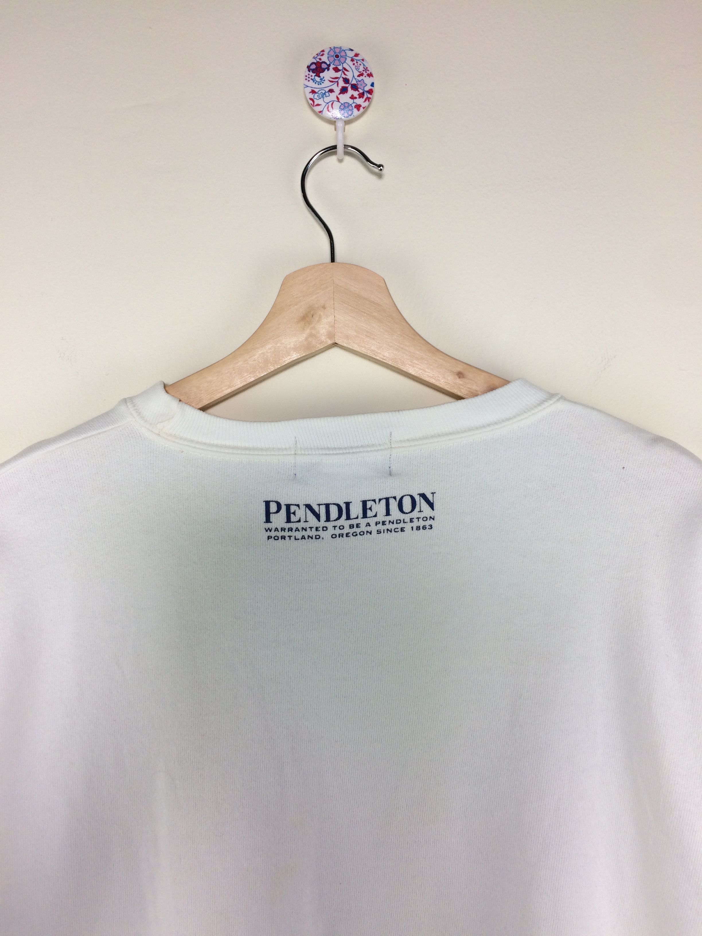 Pendleton × Vintage Vintage 90's Pendleton Navajo Crewneck Sweatshirt Size US L / EU 52-54 / 3 - 9 Thumbnail