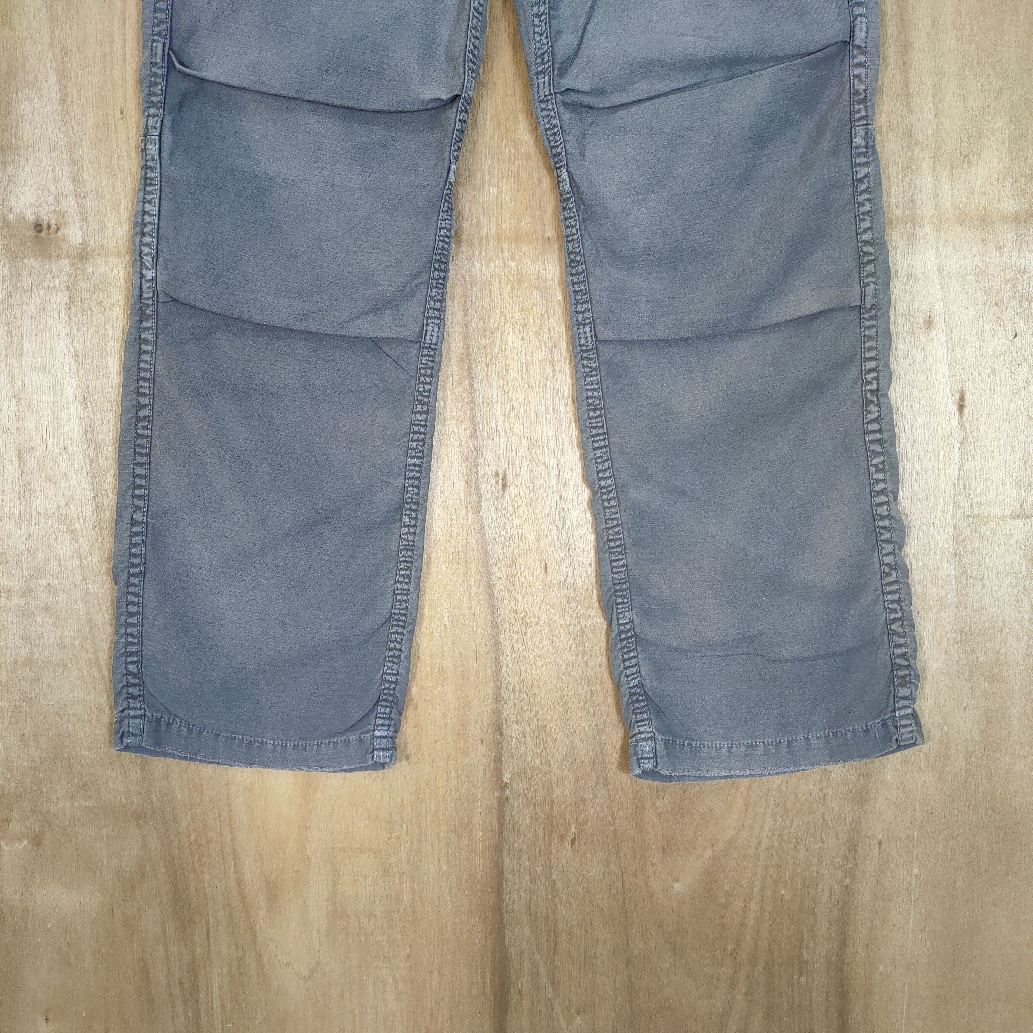 Japanese Brand VINTAGE JAPAN BLACK FADED CARGO PANTS Size US 34 / EU 50 - 3 Thumbnail