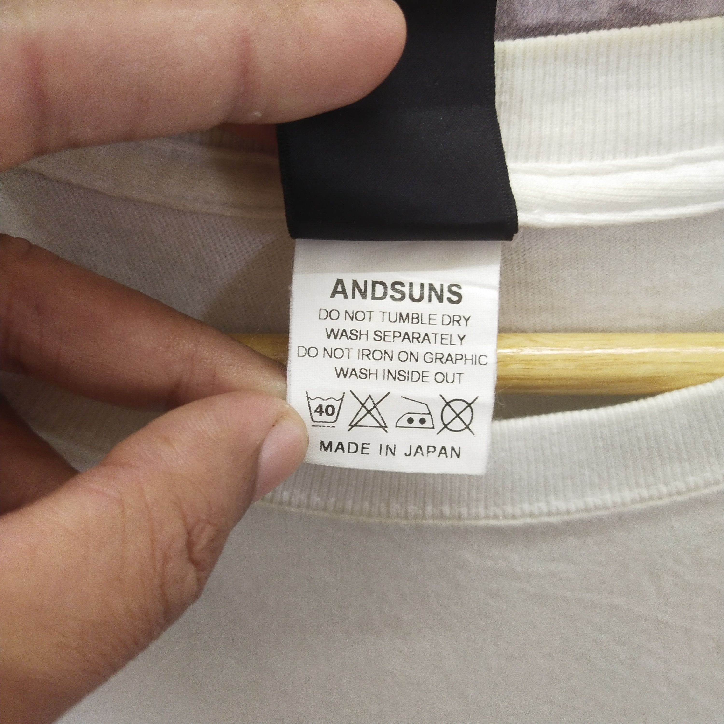 ANDSUNS × Japanese Brand Andsuns Wording Shirt With Photo Of Kids Wearing Soldier Sut Size US L / EU 52-54 / 3 - 7 Thumbnail