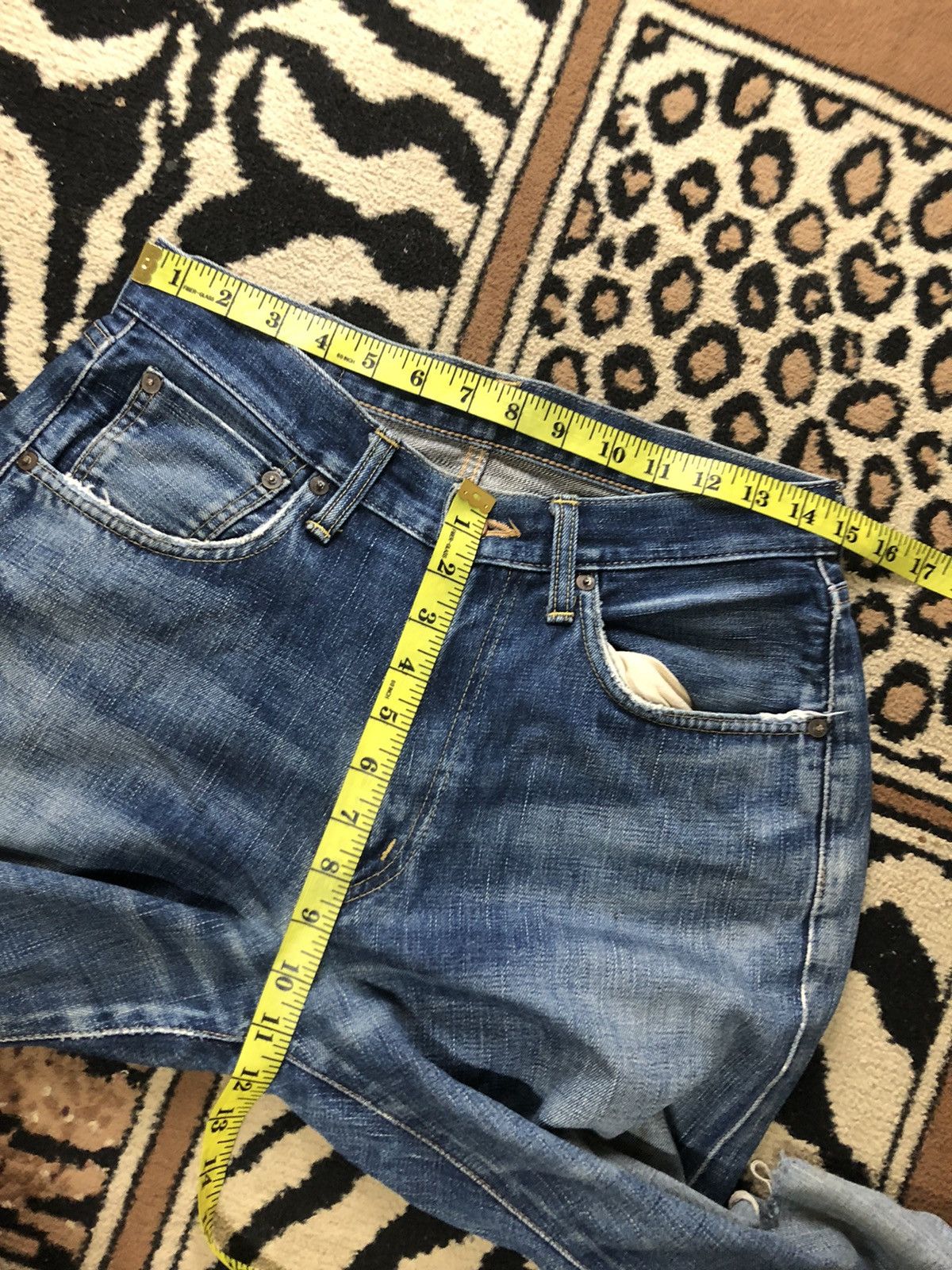 Edwin × Vintage VINTAGE SELVEDGE EDWIN 505x BLUE WASH DISTRESSED DENIM Size US 29 - 16 Thumbnail