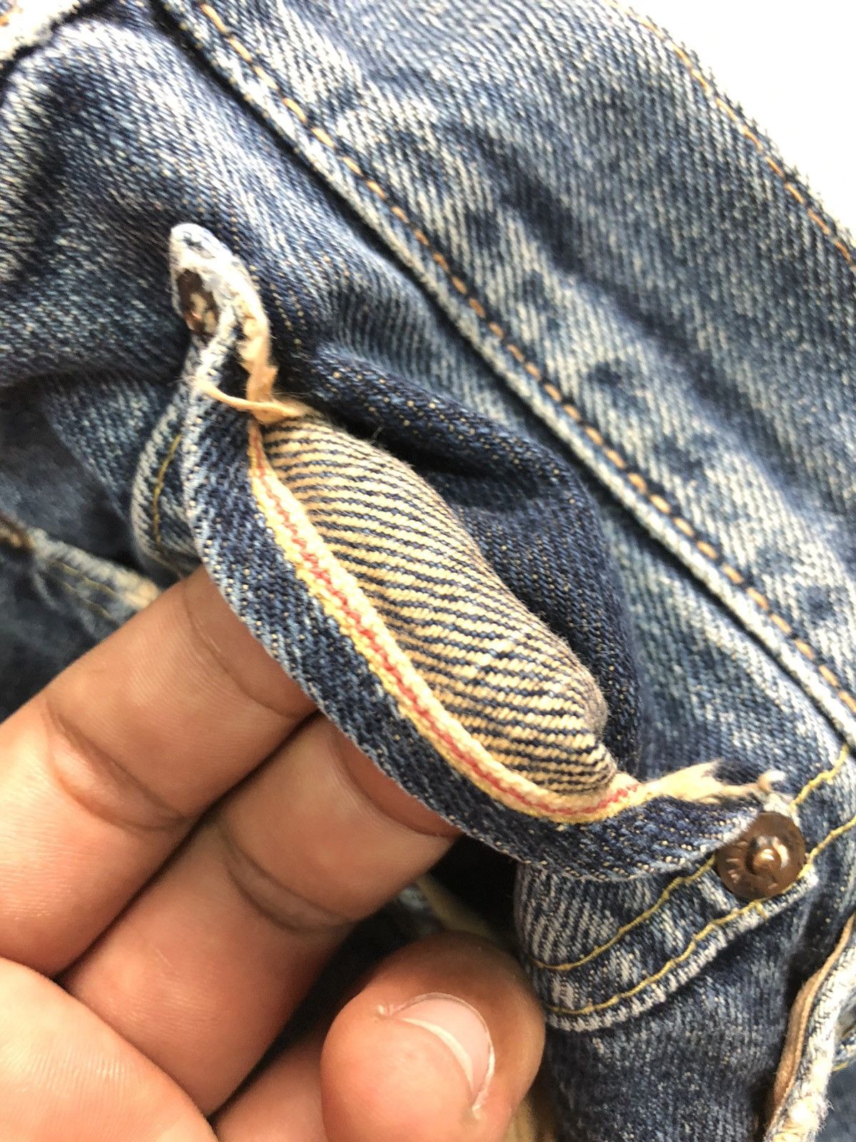 Edwin × Vintage VINTAGE EDWIN SELVEDGE BLUE WASH DISTRESSED DENIM Size US 34 / EU 50 - 4 Thumbnail