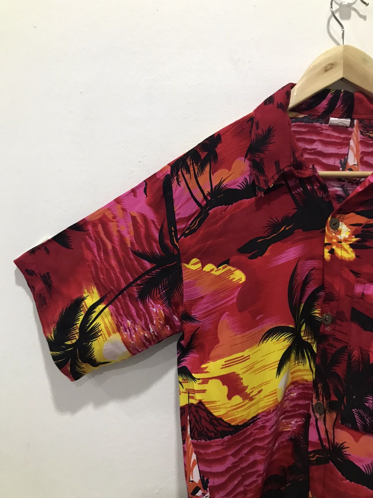 Other 🔥Rare🔥Hawaii fullprint button up shirt Size US M / EU 48-50 / 2 - 10 Thumbnail