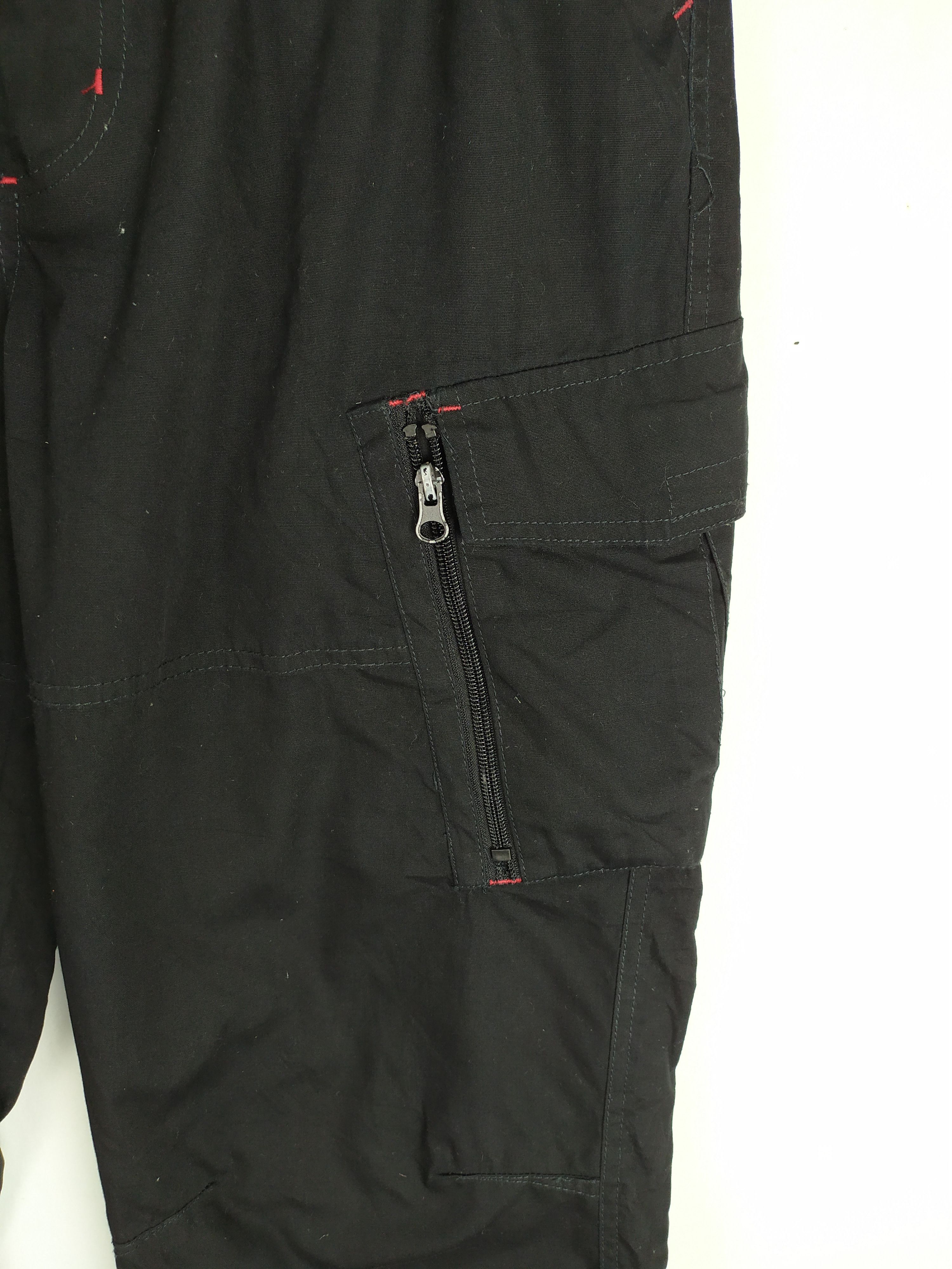 Japanese Brand Outdoor pants x Streetwear pants multipocket waist 28 Size US 28 / EU 44 - 2 Thumbnail