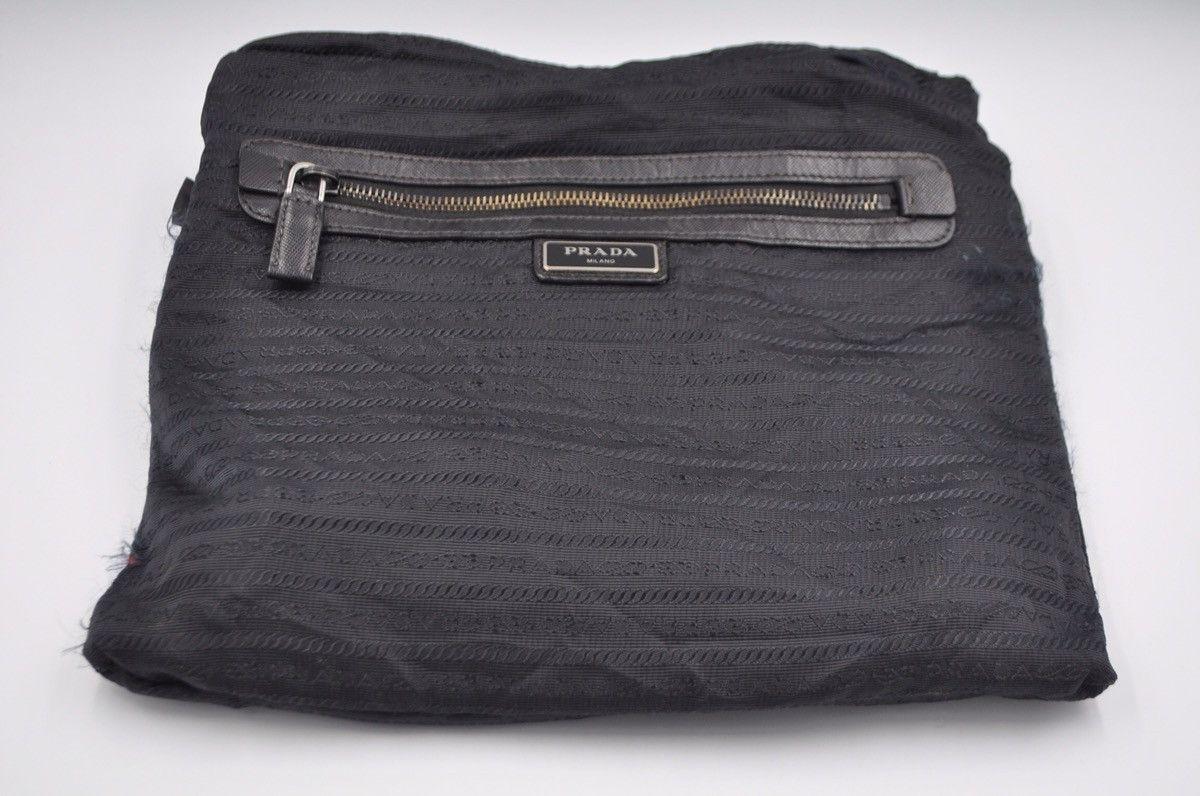 Prada Prada - Vela Saffiano-Trimmed Flat Crossbody Bag Size ONE SIZE - 19 Thumbnail