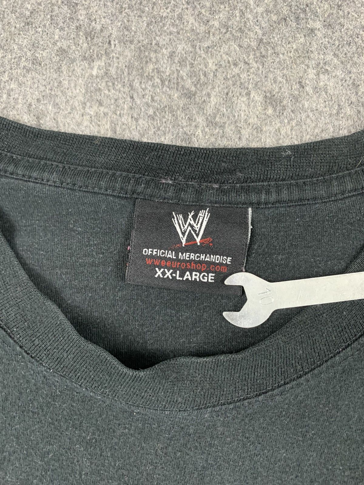 Vintage Vintage Kind of Kings HHH WWE Skull crown men’s t-shirt Size US XXL / EU 58 / 5 - 3 Thumbnail