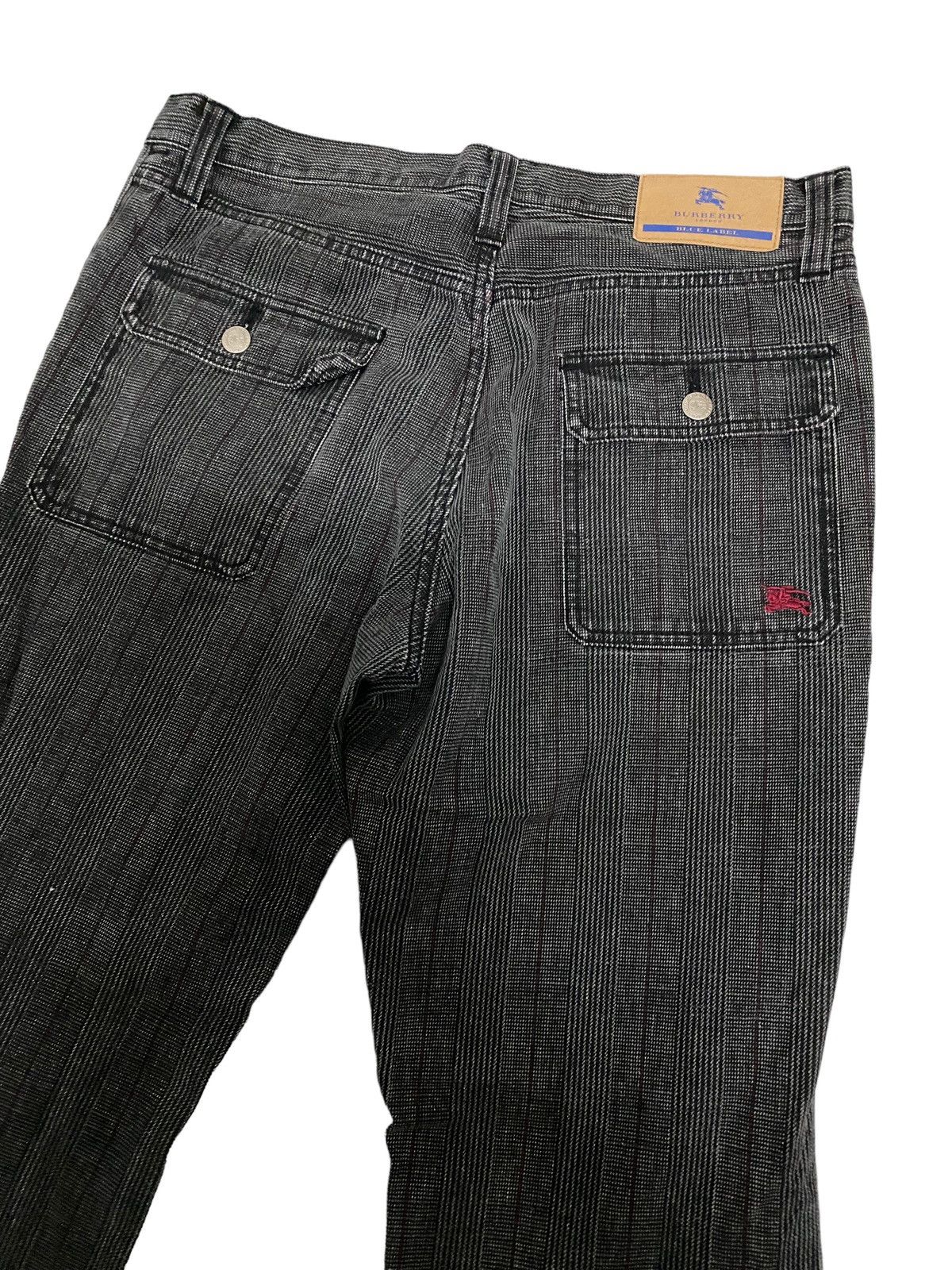Burberry Steals‼️Vintage Burberry Distress Denim Jeans Size US 32 / EU 48 - 2 Thumbnail