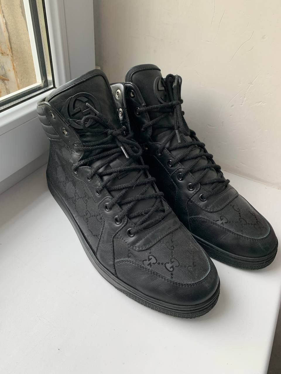image of Gucci Hight Top Sneaker in Black, Men's (Size 9)