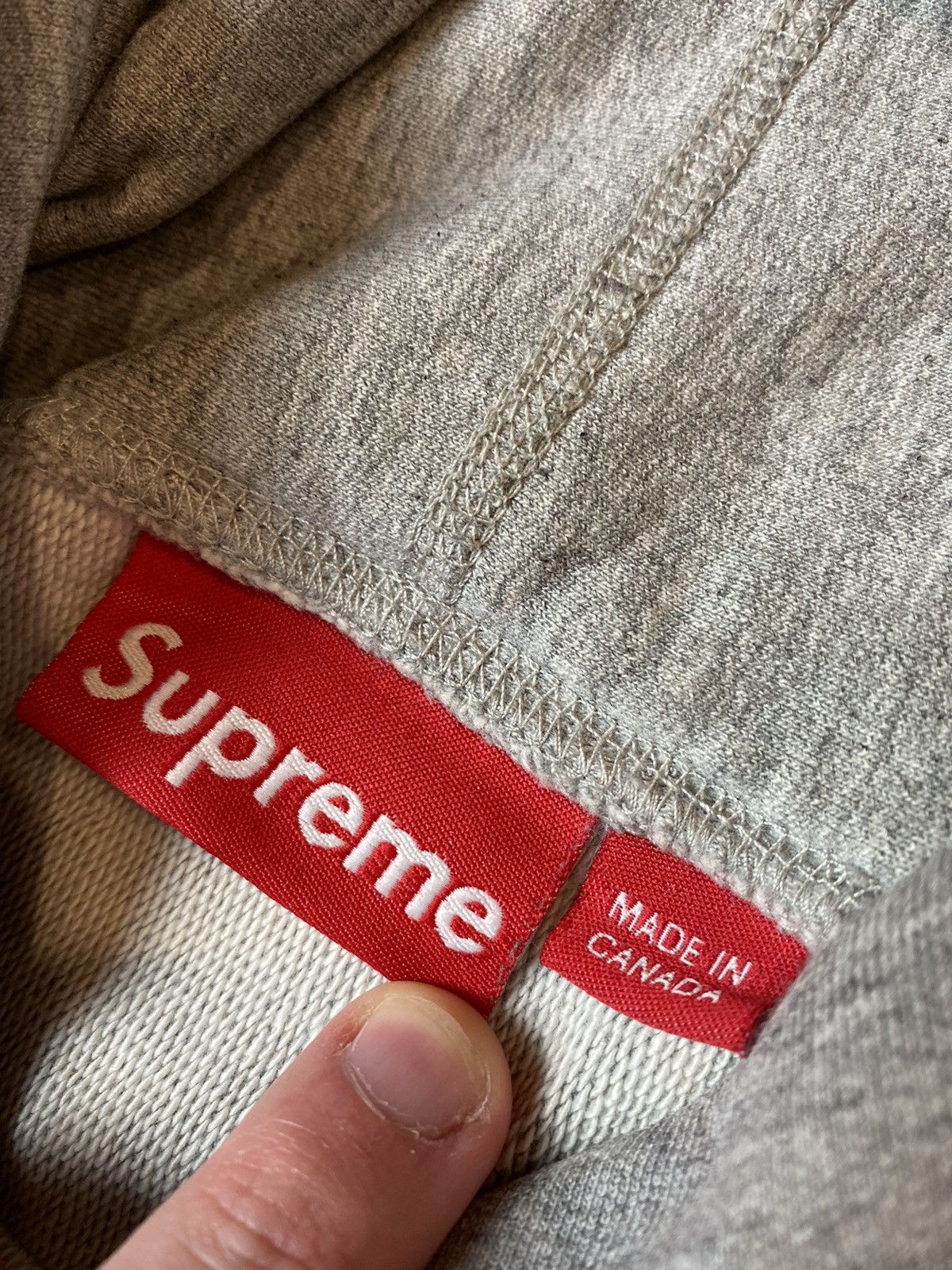 Supreme × Vintage Supreme 2013 Bling Box Logo Hoodie OG Size US M / EU 48-50 / 2 - 5 Thumbnail