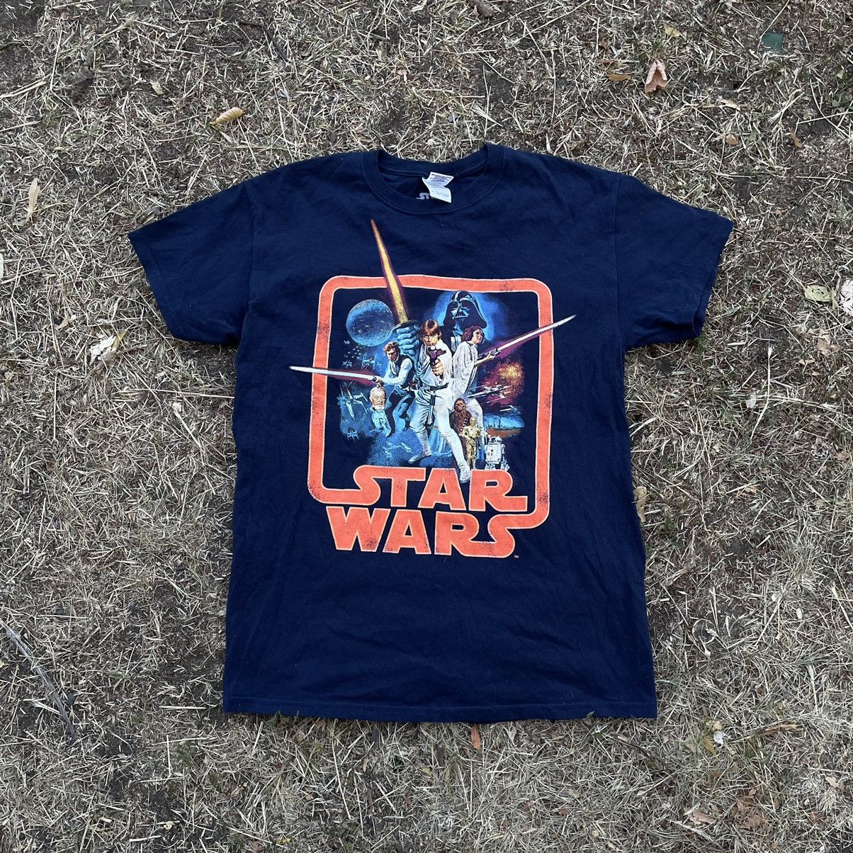Vintage Vintage Y2K Star Wars Graphic Tee Navy Streetwear Baggy M Size US M / EU 48-50 / 2 - 1 Thumbnail