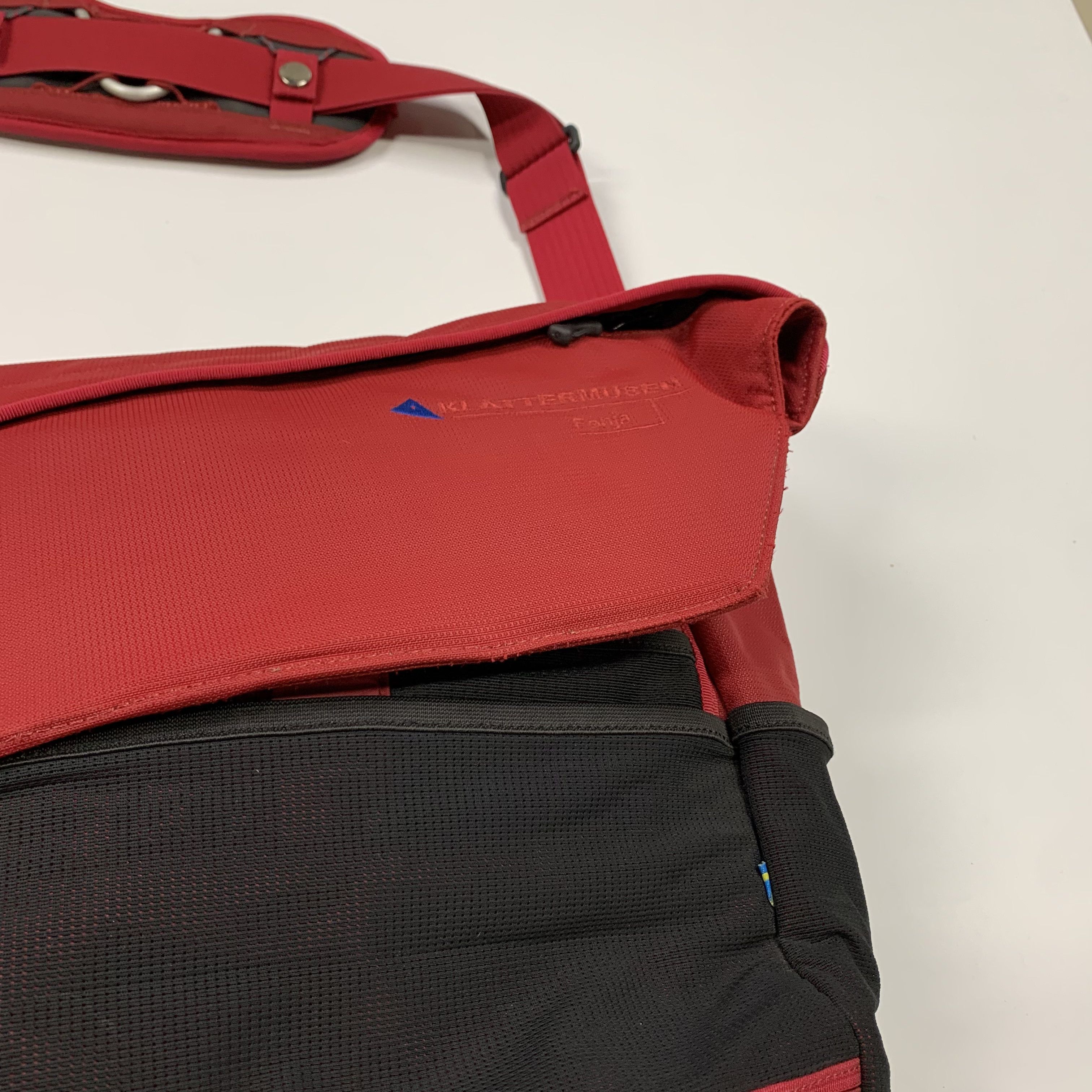 Klattermusen Fenja Tech Messenger Bag Size ONE SIZE - 17 Thumbnail