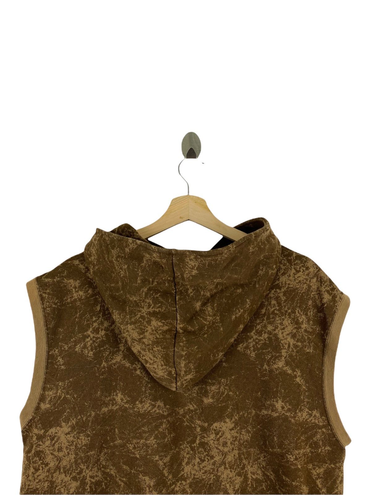 Japanese Brand TMCA TIE-DYE DESIGN SLEEVELESS HOODIE Size US L / EU 52-54 / 3 - 6 Thumbnail