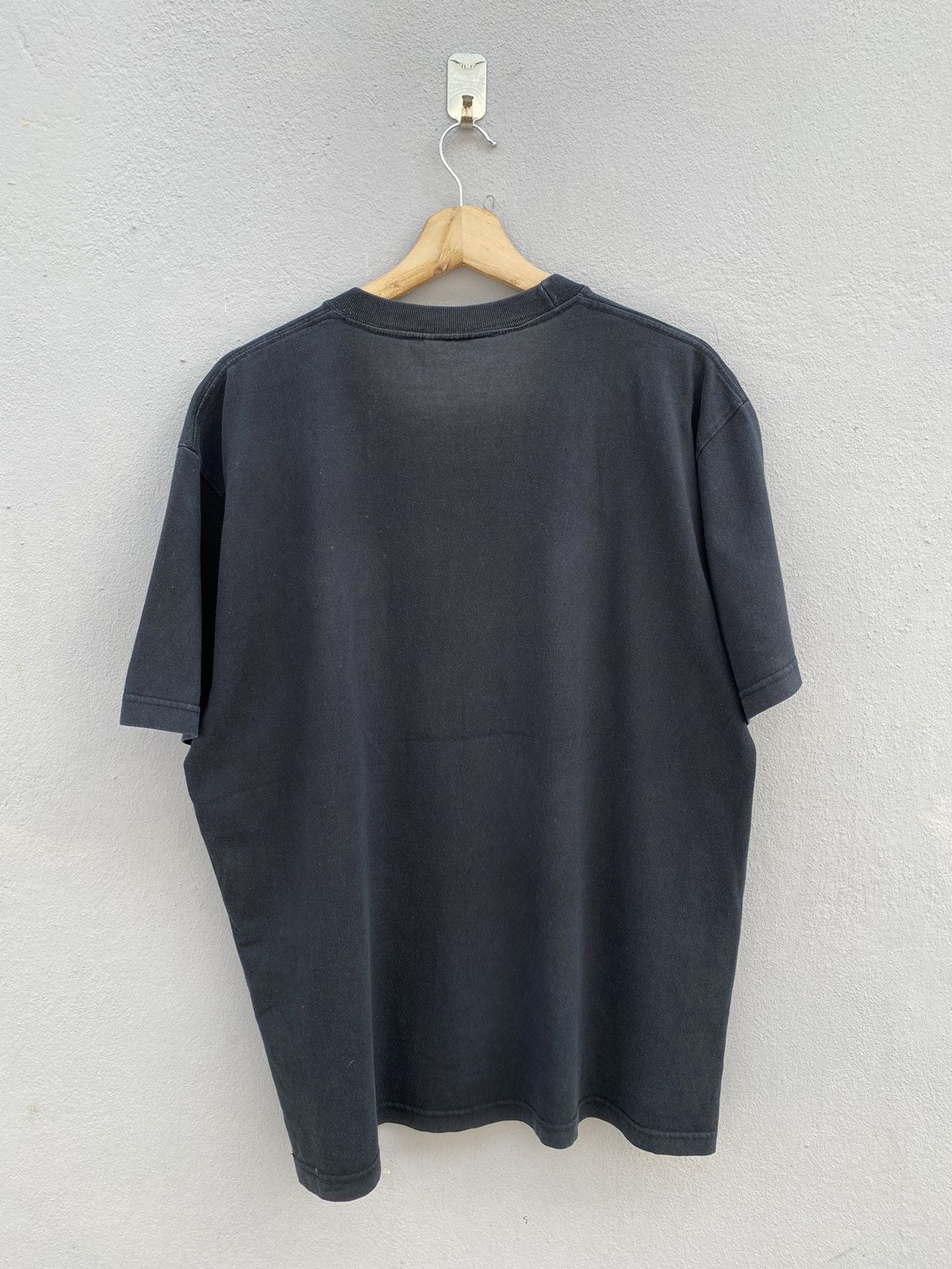 Hook-Ups Vintage 1990s Mxmxm Earth Ice Cream Rare Graphic Tee Size US XL / EU 56 / 4 - 8 Thumbnail