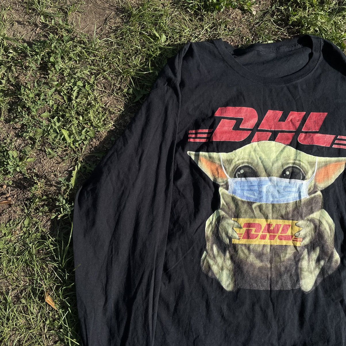 Vintage Vintage 90s Sun Faded Graphic Tee DHL Yoda Streetwear Slim L Size US L / EU 52-54 / 3 - 2 Thumbnail