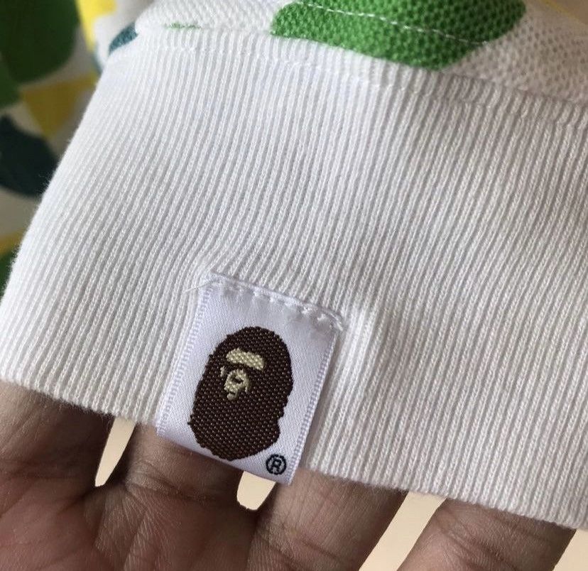 Bape Bape rare Hong Kong Store Camo Hoodie Size US S / EU 44-46 / 1 - 3 Thumbnail