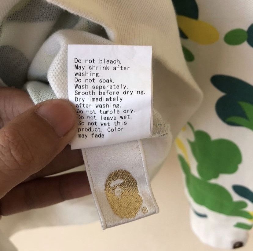 Bape Bape rare Hong Kong Store Camo Hoodie Size US S / EU 44-46 / 1 - 4 Thumbnail