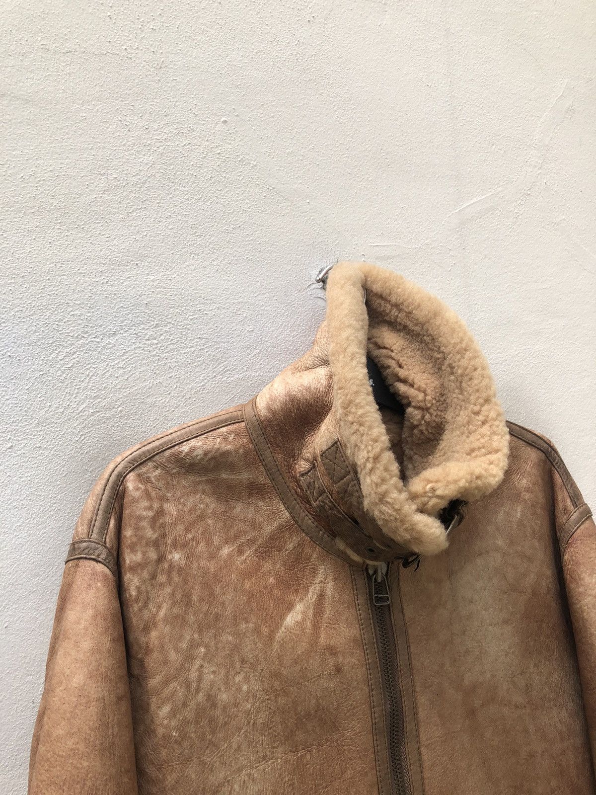 Vintage Vintage Terra Australis Shearling B3 Leather Jacket Size US L / EU 52-54 / 3 - 8 Thumbnail