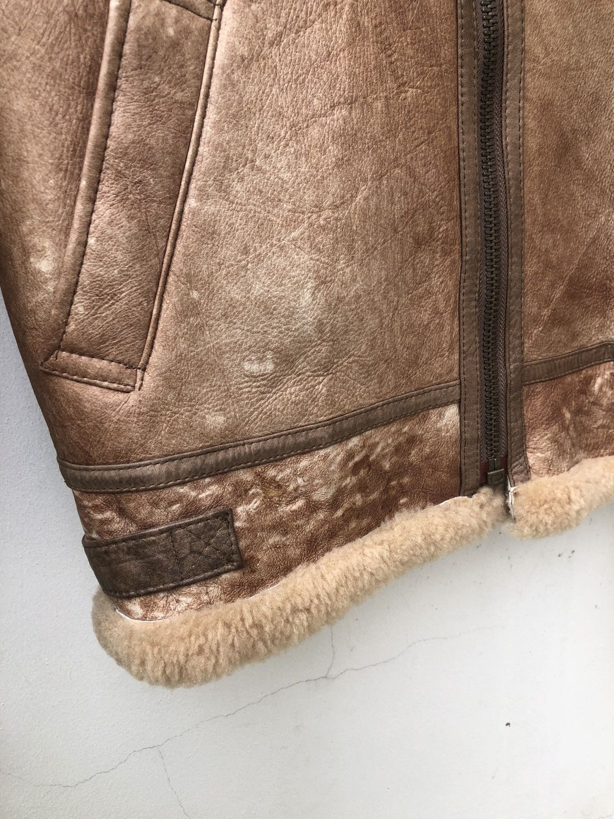 Vintage Vintage Terra Australis Shearling B3 Leather Jacket Size US L / EU 52-54 / 3 - 13 Thumbnail