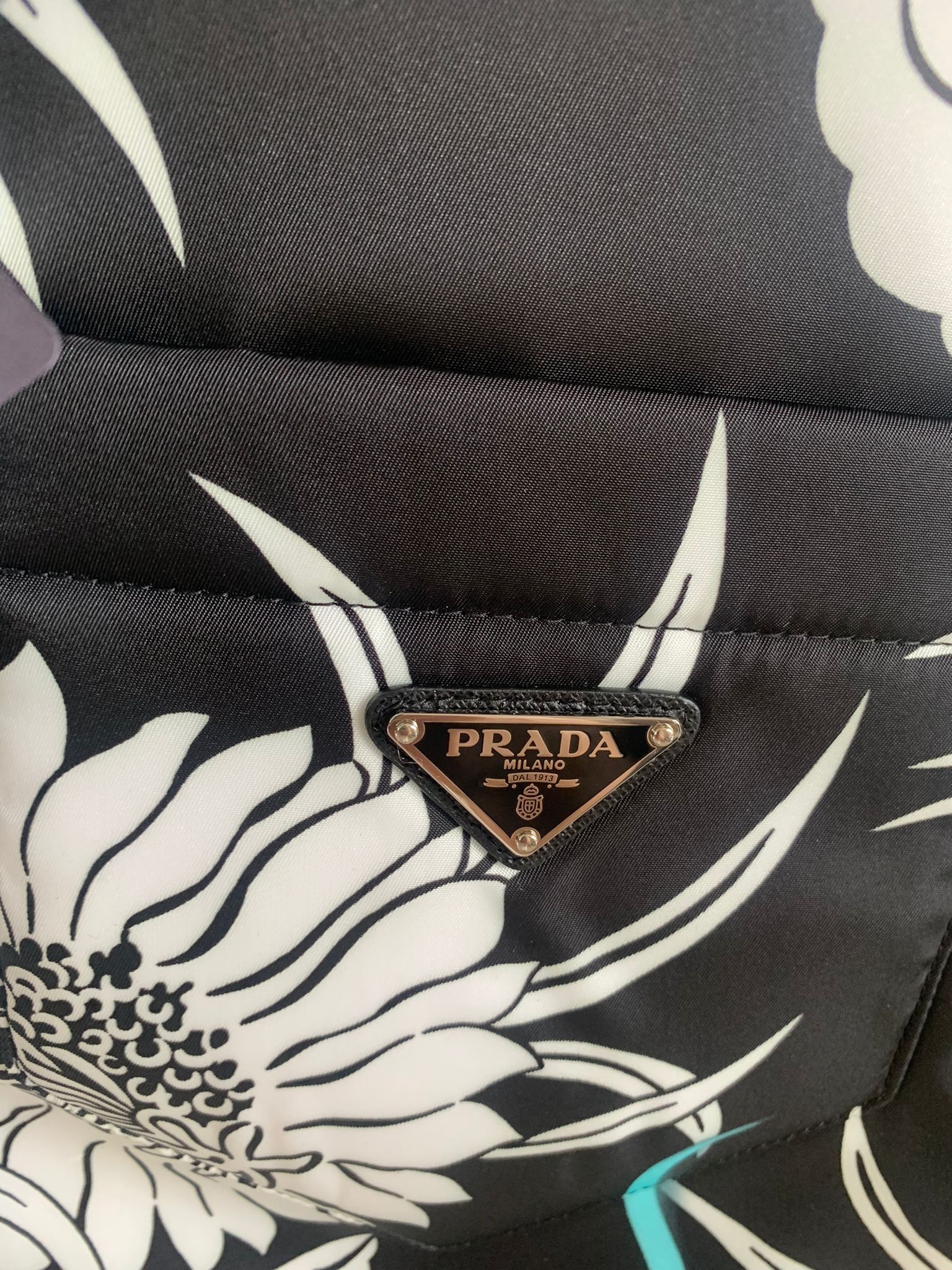 Prada Floral Flame Padded Jacket in Multicolor Size US M / EU 48-50 / 2 - 8 Thumbnail