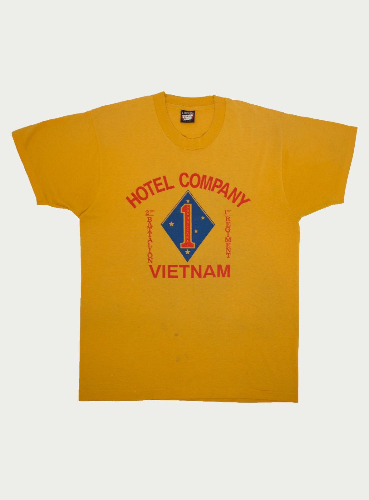 Vintage Vintage 90s WWII Hotel Company Vietnam Guadalcanal T Shirt Size US L / EU 52-54 / 3 - 1 Thumbnail