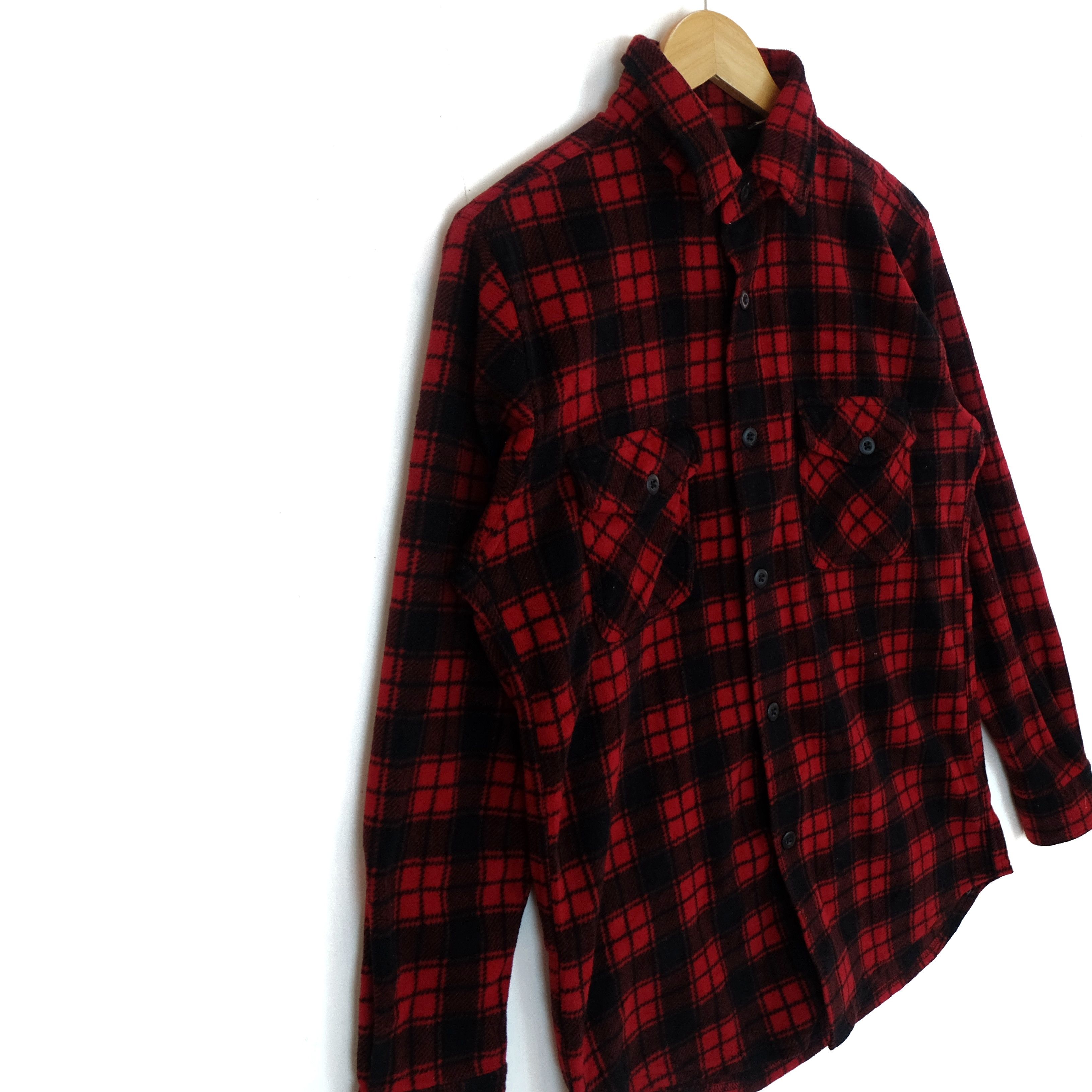 Flannel × Japanese Brand × Uniqlo UNIQLO Red Check Button Up Fleece Shirt Flannel Cowboy Size US M / EU 48-50 / 2 - 3 Thumbnail