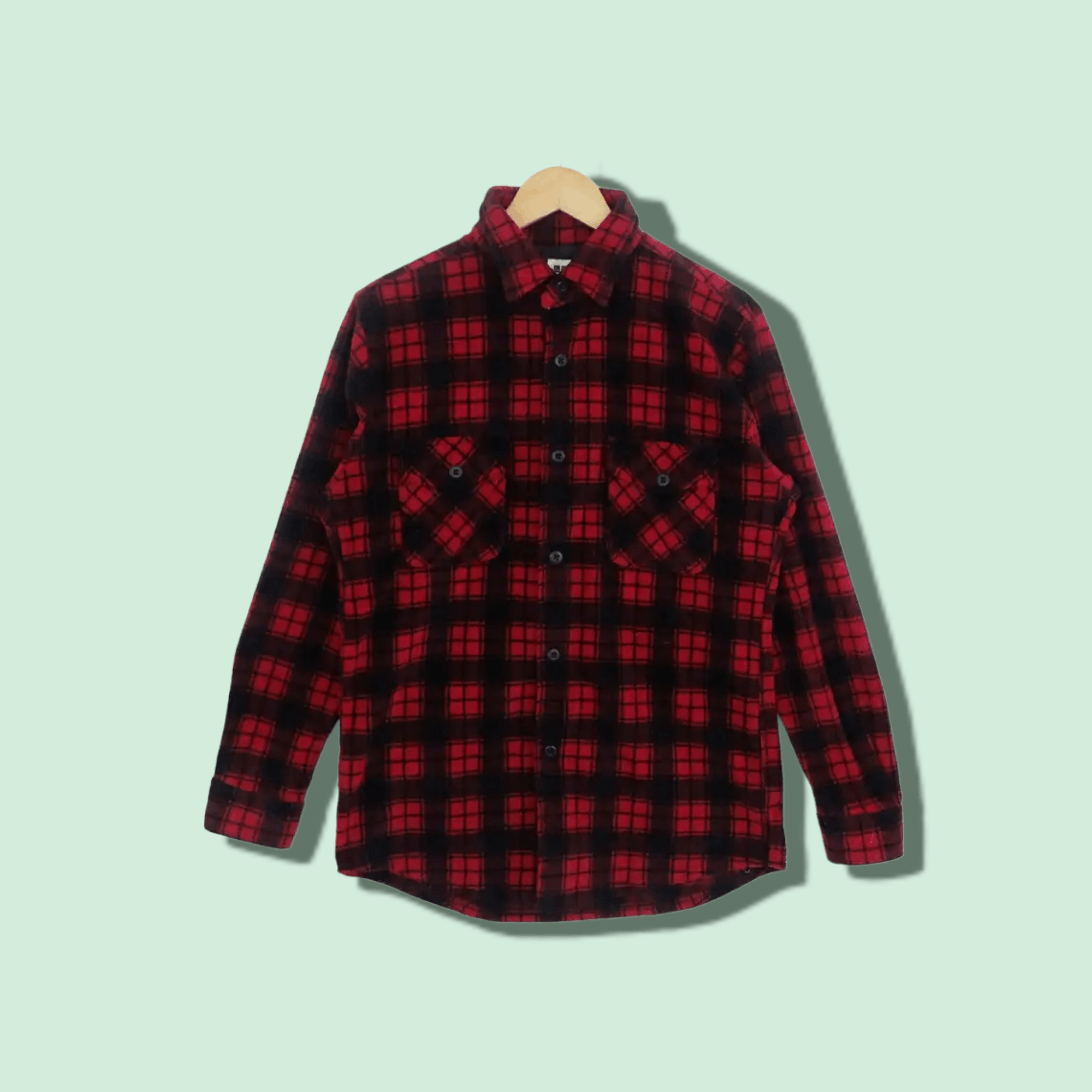 Flannel × Japanese Brand × Uniqlo UNIQLO Red Check Button Up Fleece Shirt Flannel Cowboy Size US M / EU 48-50 / 2 - 1 Thumbnail