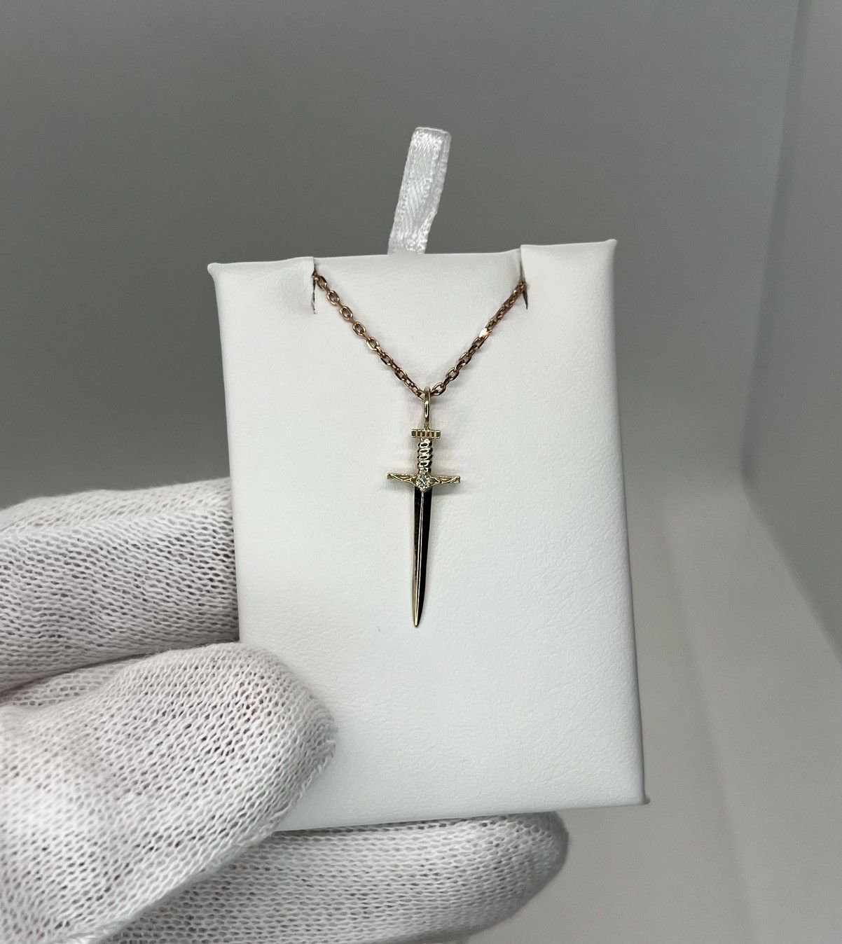 Other 14kt solid gold dagger pendent with diamond Size ONE SIZE - 1 Thumbnail