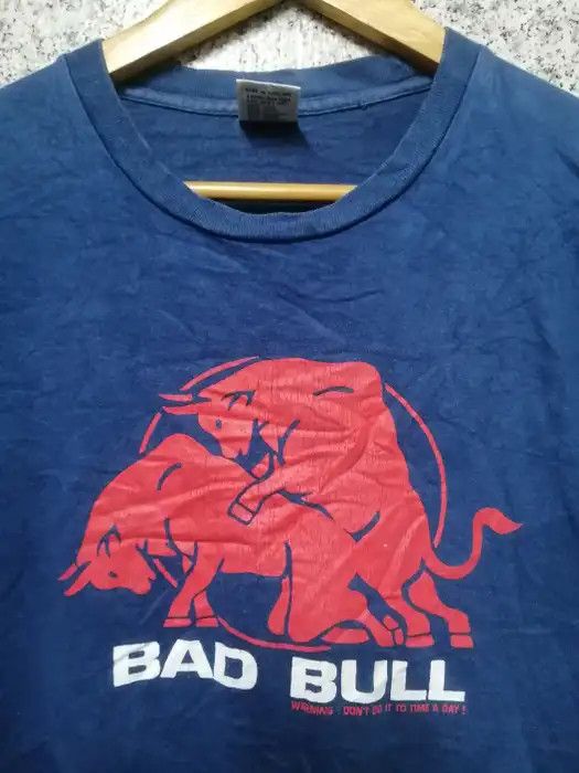 Red Bull × Vintage Vintage Bad Bull very rare Size US M / EU 48-50 / 2 - 4 Thumbnail