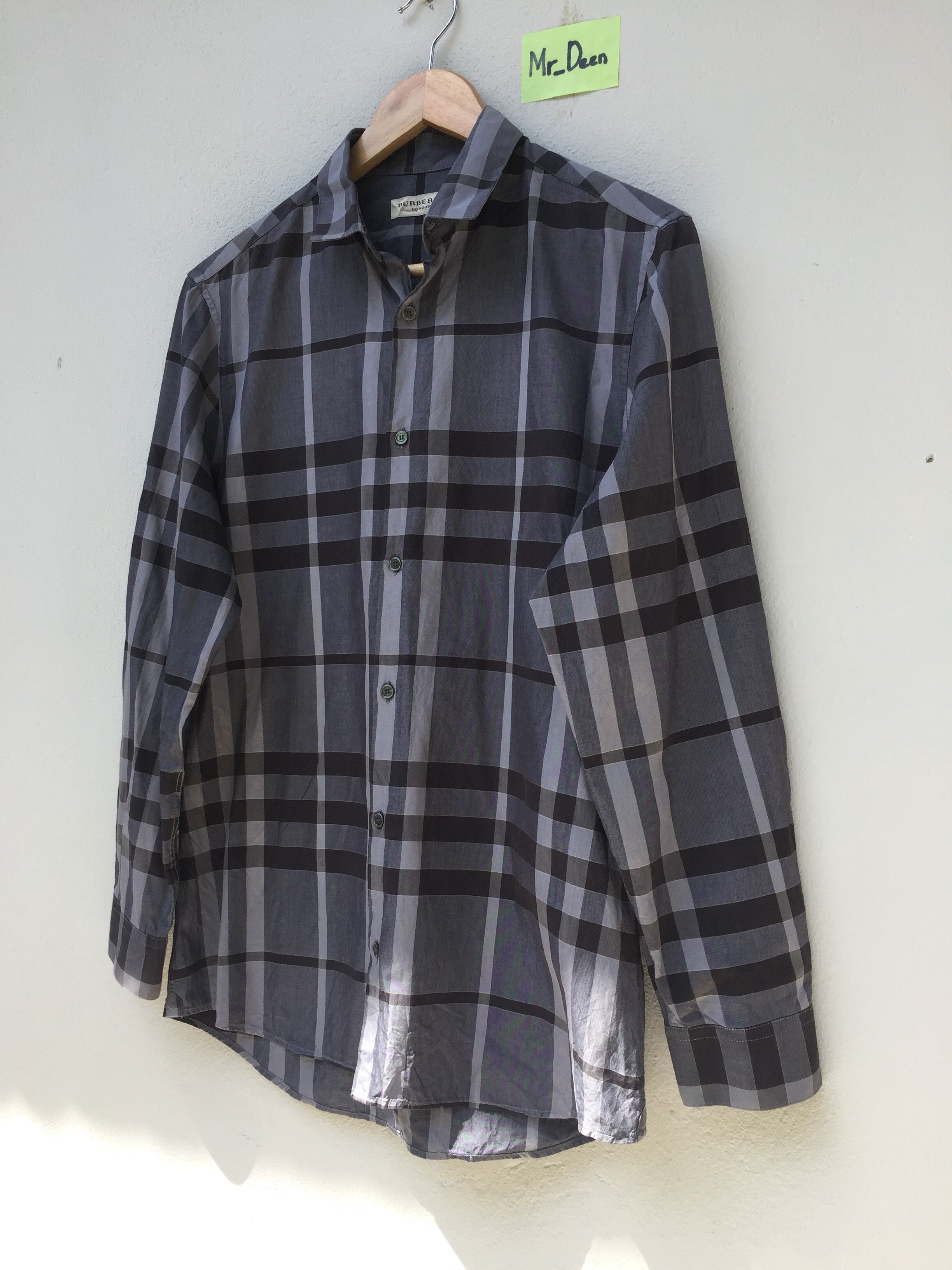Burberry Burberry London Long Sleeve Button-up (Charcoal) Size US M / EU 48-50 / 2 - 3 Thumbnail