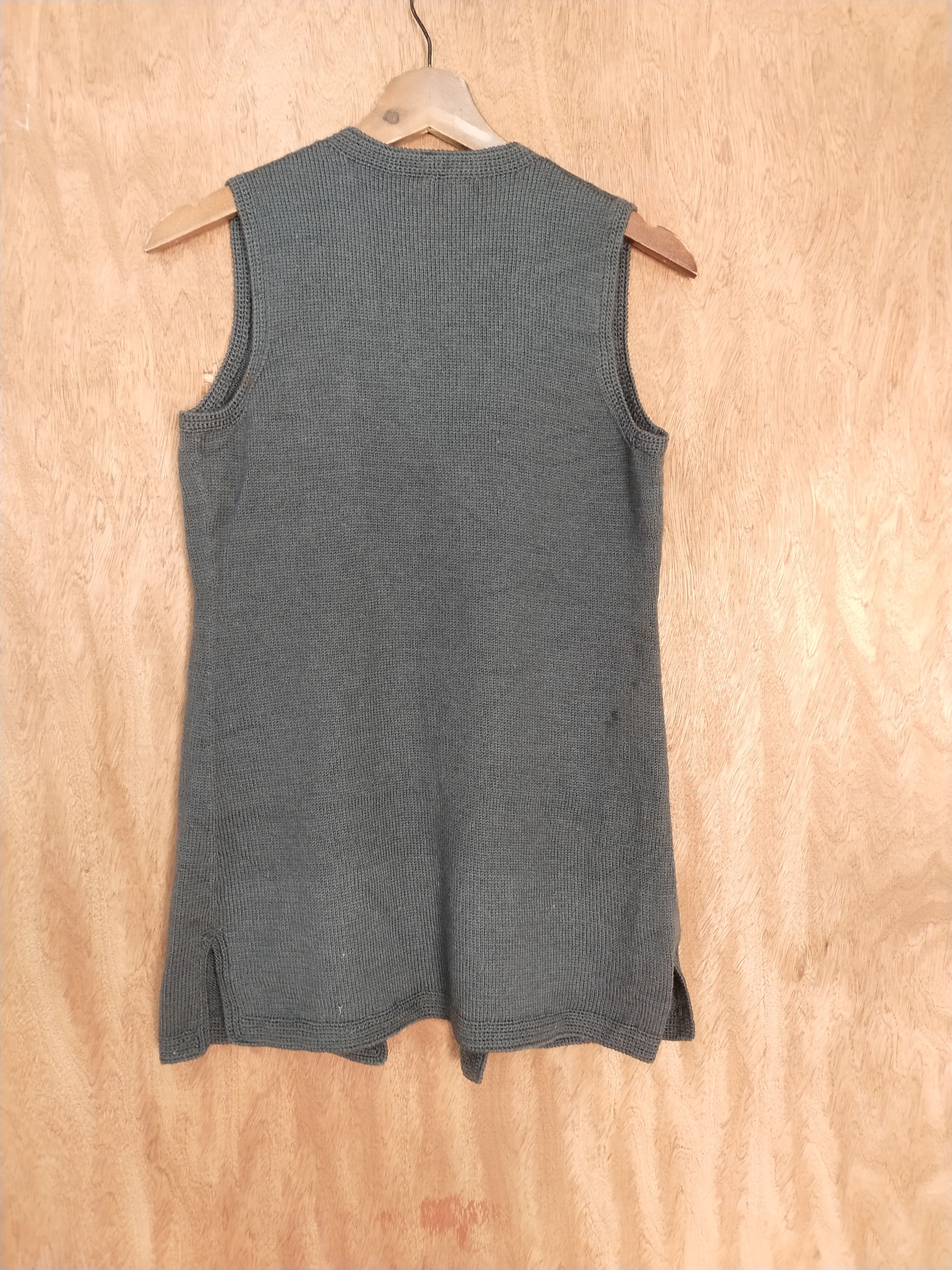 Japanese Brand Japan Gray knitwear cardigan vintage vest sleeveless #S192 Size S / US 4 / IT 40 - 6 Thumbnail