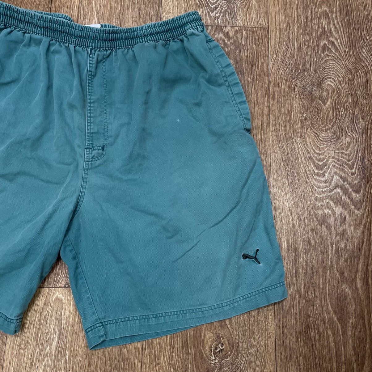 Vintage Vintage 90s Puma Shorts Y2K Streetwear Relaxed Fit Blue L Size US 34 / EU 50 - 2 Thumbnail