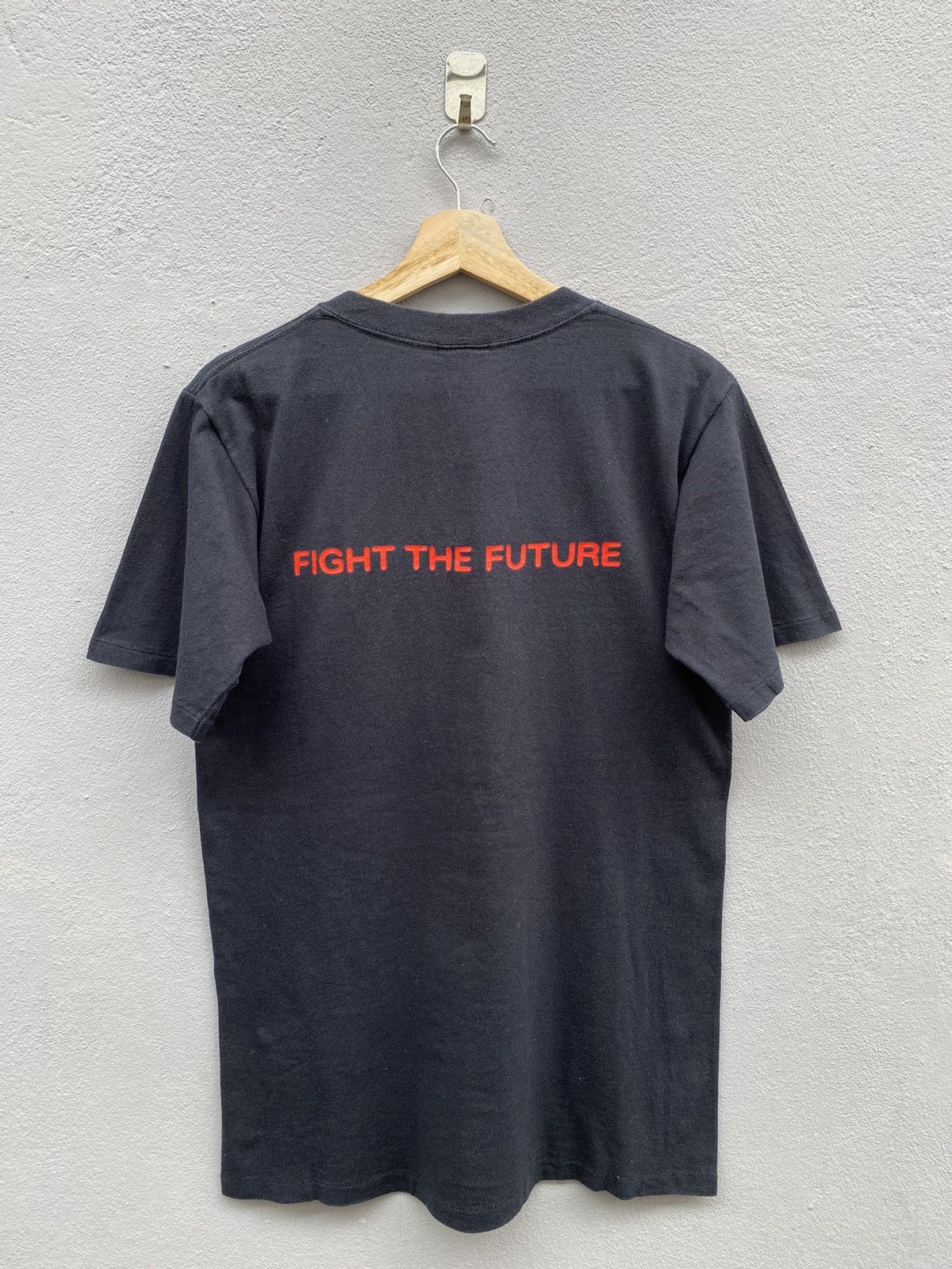 Vintage vintage 90s movie x-files fight the future 1998 promo tee Size US M / EU 48-50 / 2 - 8 Thumbnail