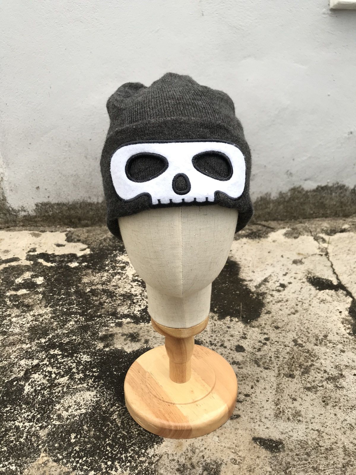 Designer H&M skulls streetwear / street fashion beanie hat Size ONE SIZE - 3 Thumbnail