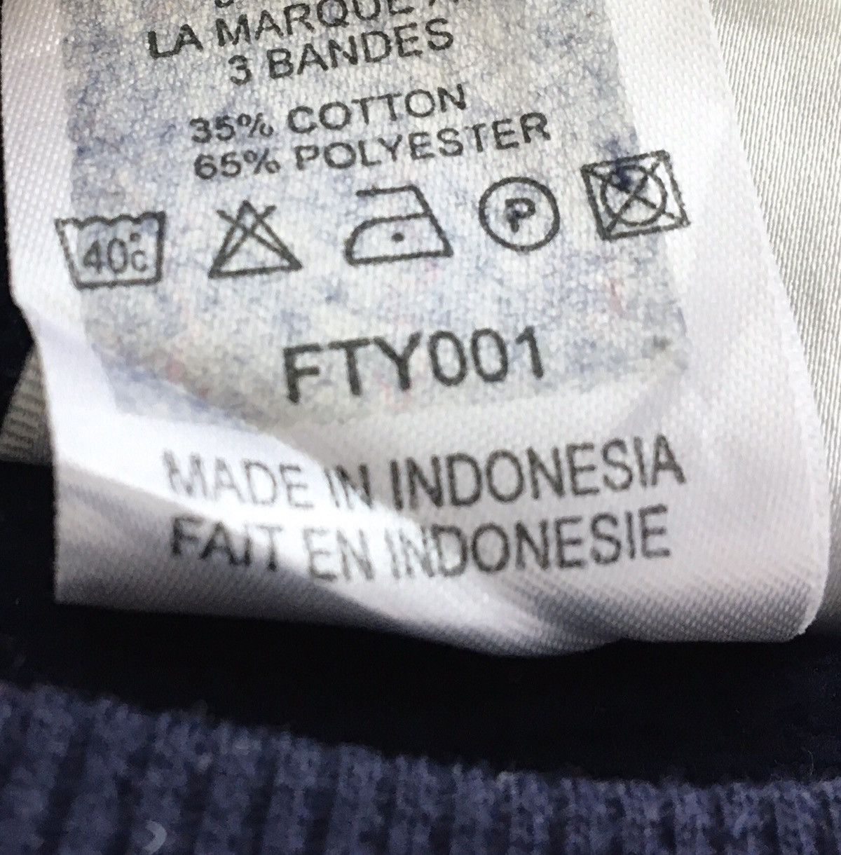 Adidas Vintage 90s Adidas Soccer Sweatshirt Big Logo Size US S / EU 44-46 / 1 - 8 Thumbnail