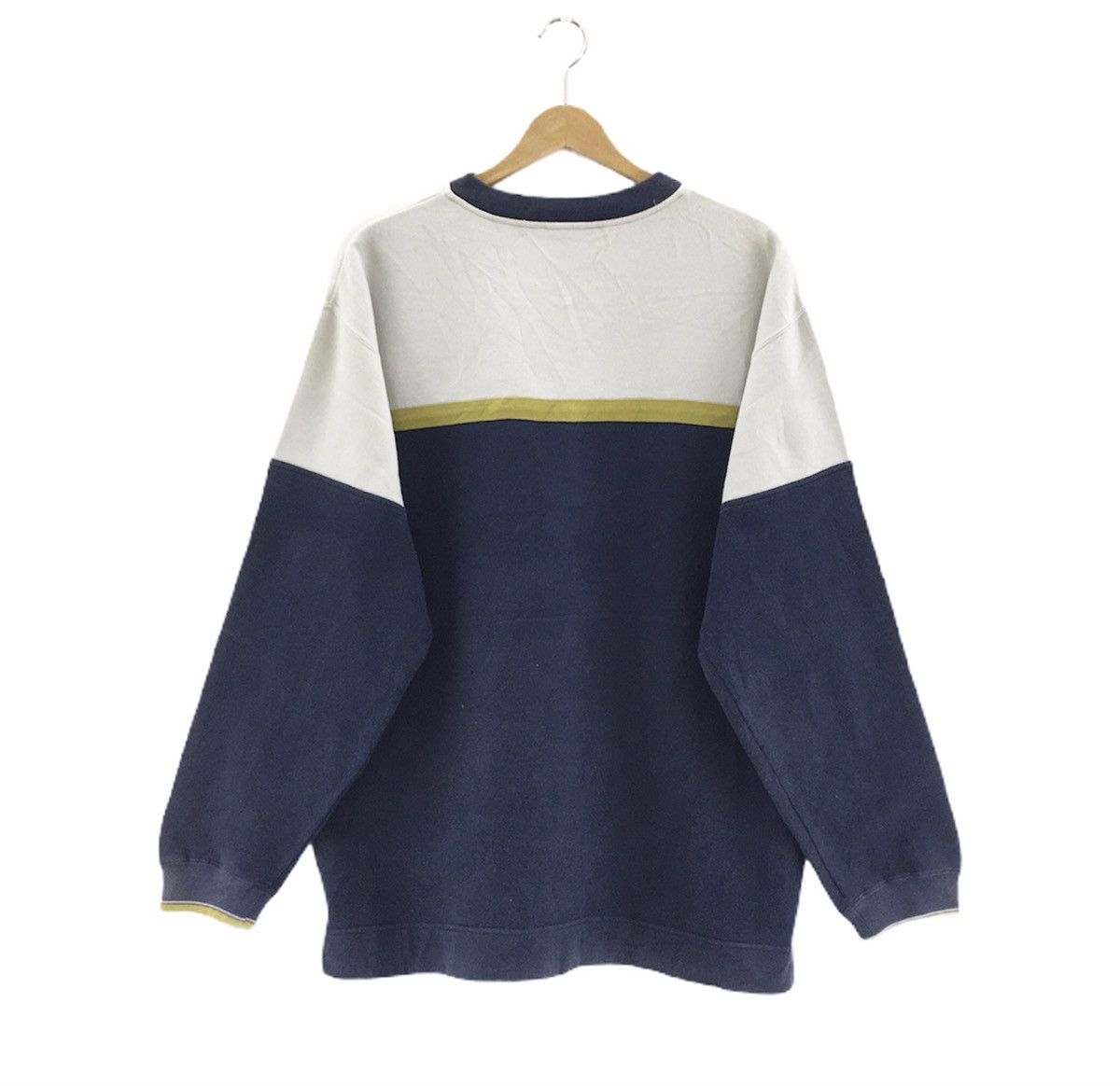 Nike Vintage 90s Nike Small Swoosh Crewneck Sweatshirt Size US L / EU 52-54 / 3 - 2 Thumbnail