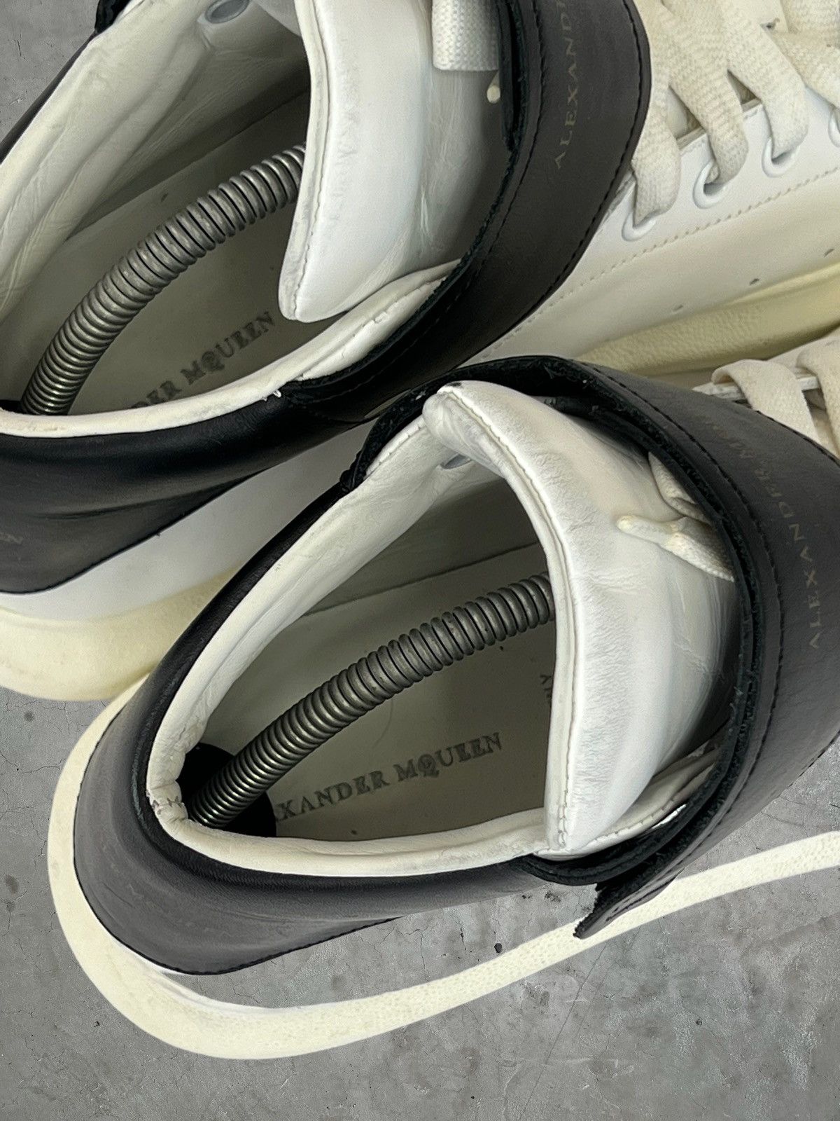 Alexander McQueen Alexander McQueen Mid Top Sneakers Size US 11 / EU 44 - 7 Thumbnail
