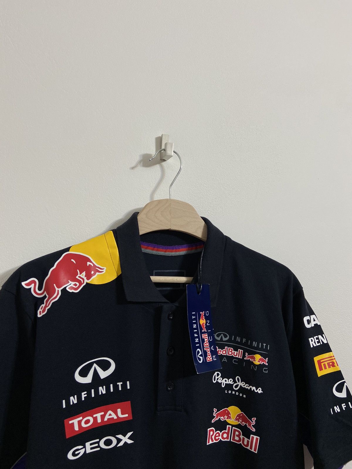 Pepe Jeans VINTAGE INFINITI RED BULL RACING TEAM PEPE JEANS TEE SHIRT Size US XL / EU 56 / 4 - 2 Thumbnail