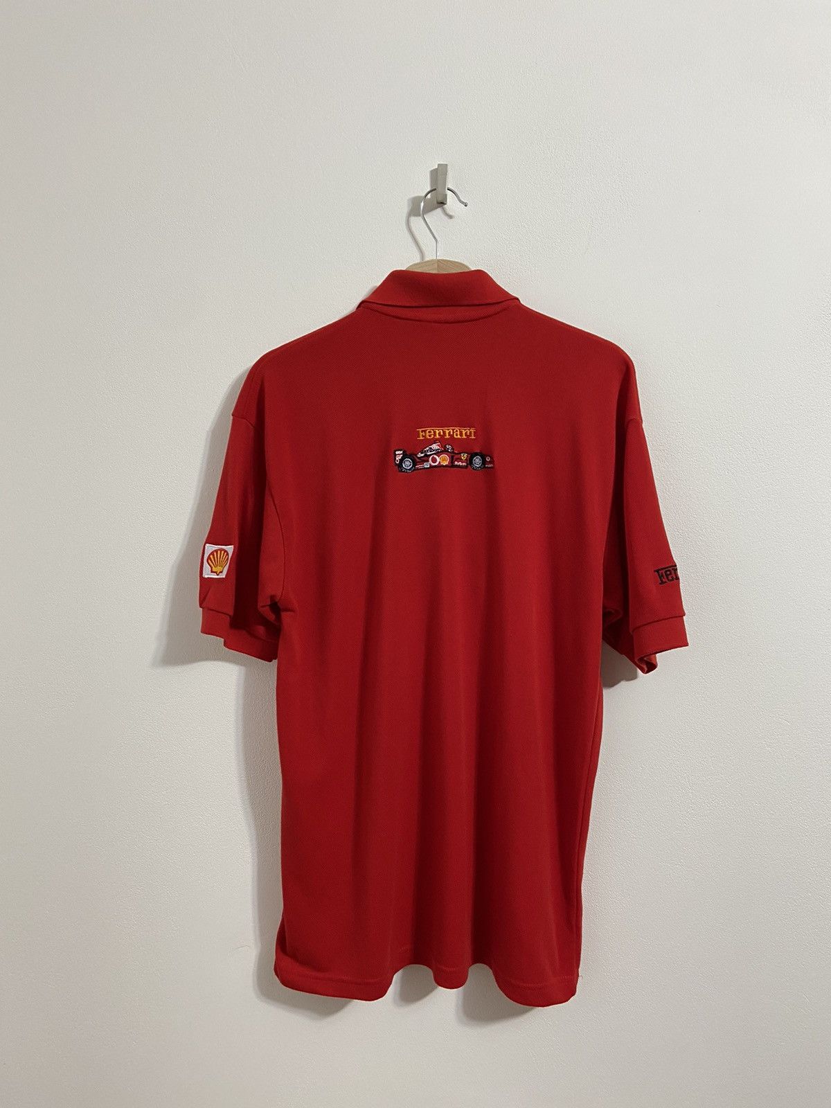 Vintage Vintage Ferrari T-Shirt Racing Red Logo Malboro Size US XL / EU 56 / 4 - 11 Thumbnail