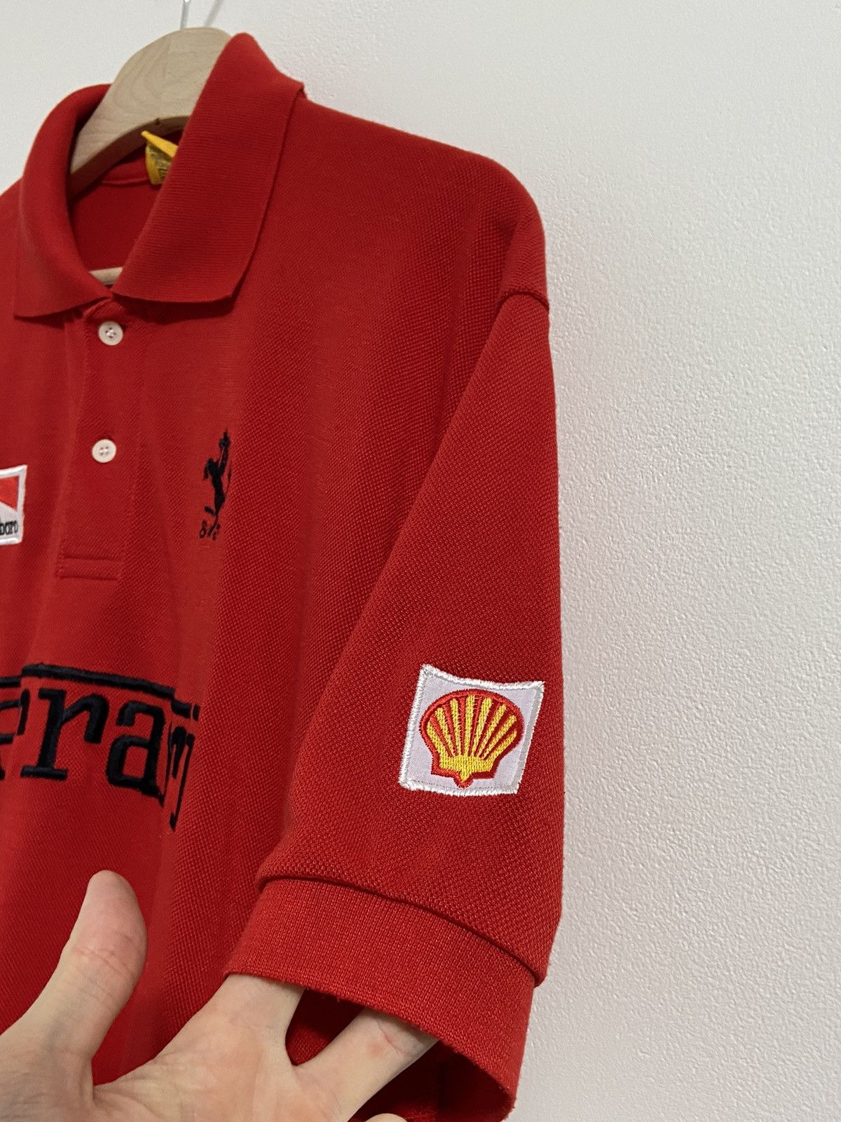 Vintage Vintage Ferrari T-Shirt Racing Red Logo Malboro Size US XL / EU 56 / 4 - 6 Thumbnail