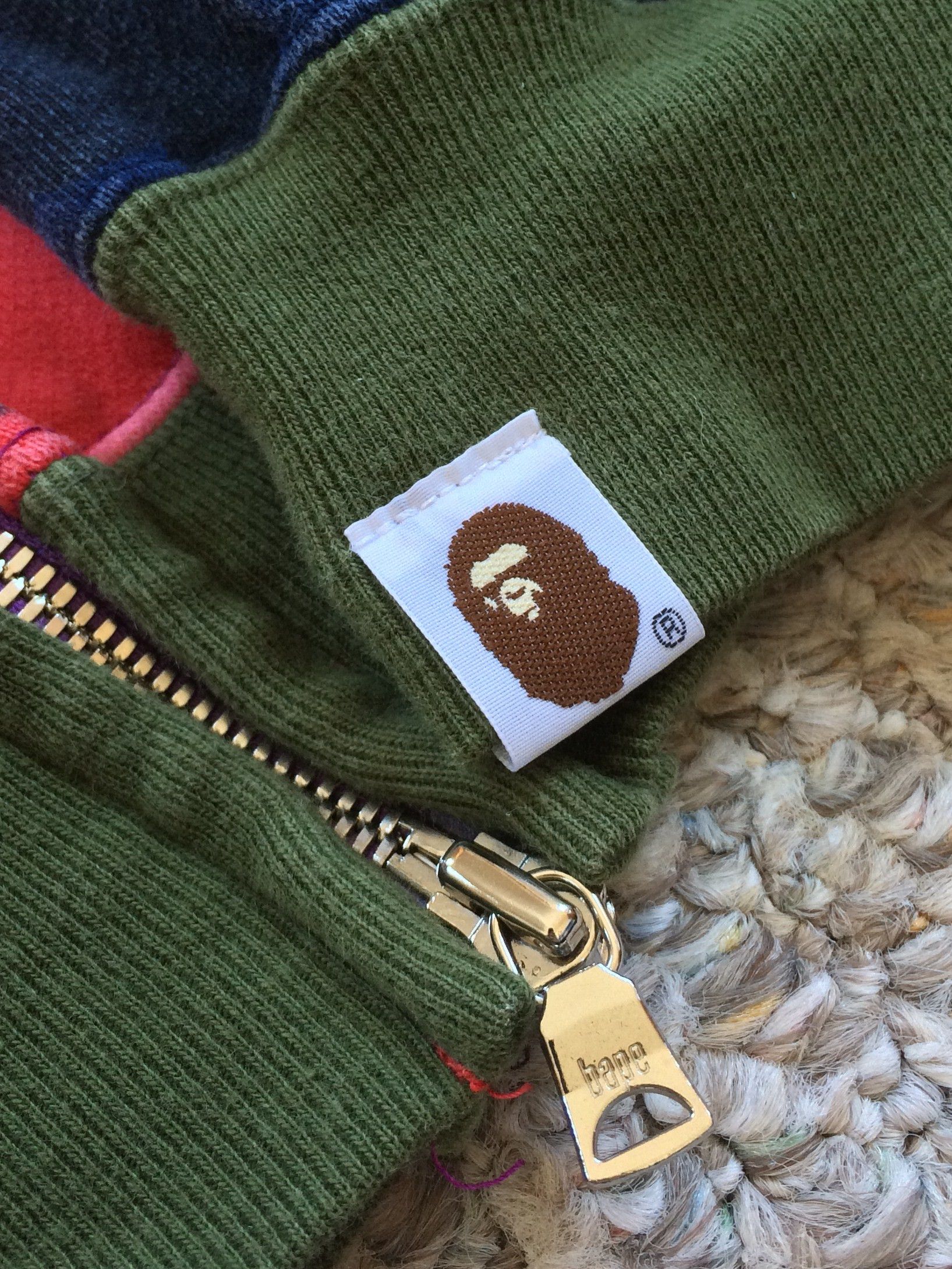 Bape F/W 2005 Bape Crazy Camo Hoodie Size US XL / EU 56 / 4 - 4 Thumbnail