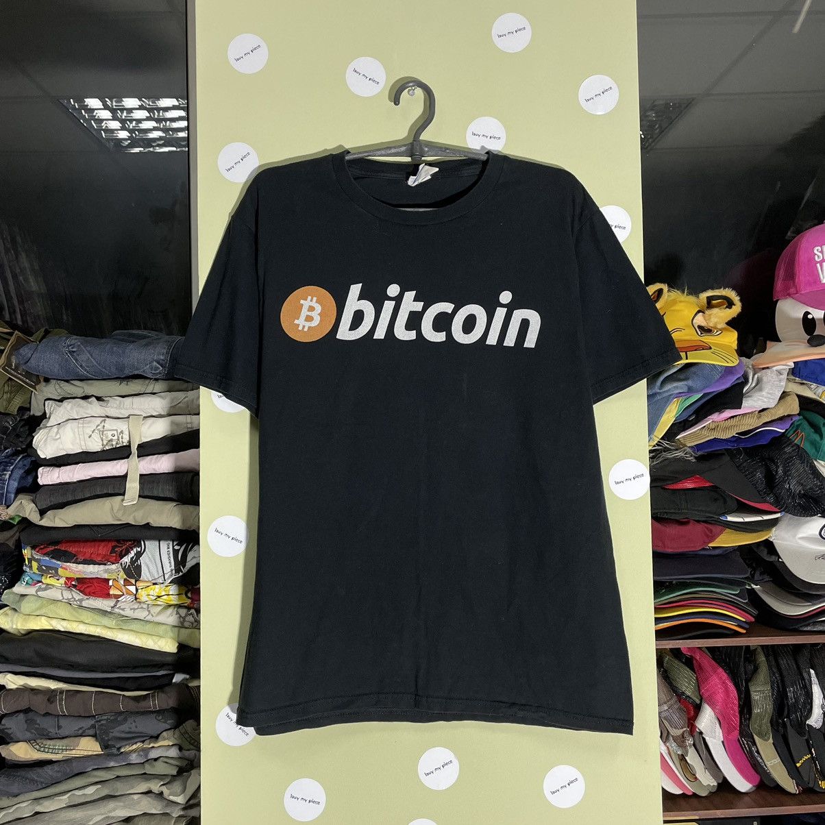 Vintage Y2K Bitcoin Crypto Logo Graphic Tee Streetwear Hypebeast M Size US M / EU 48-50 / 2 - 1 Thumbnail