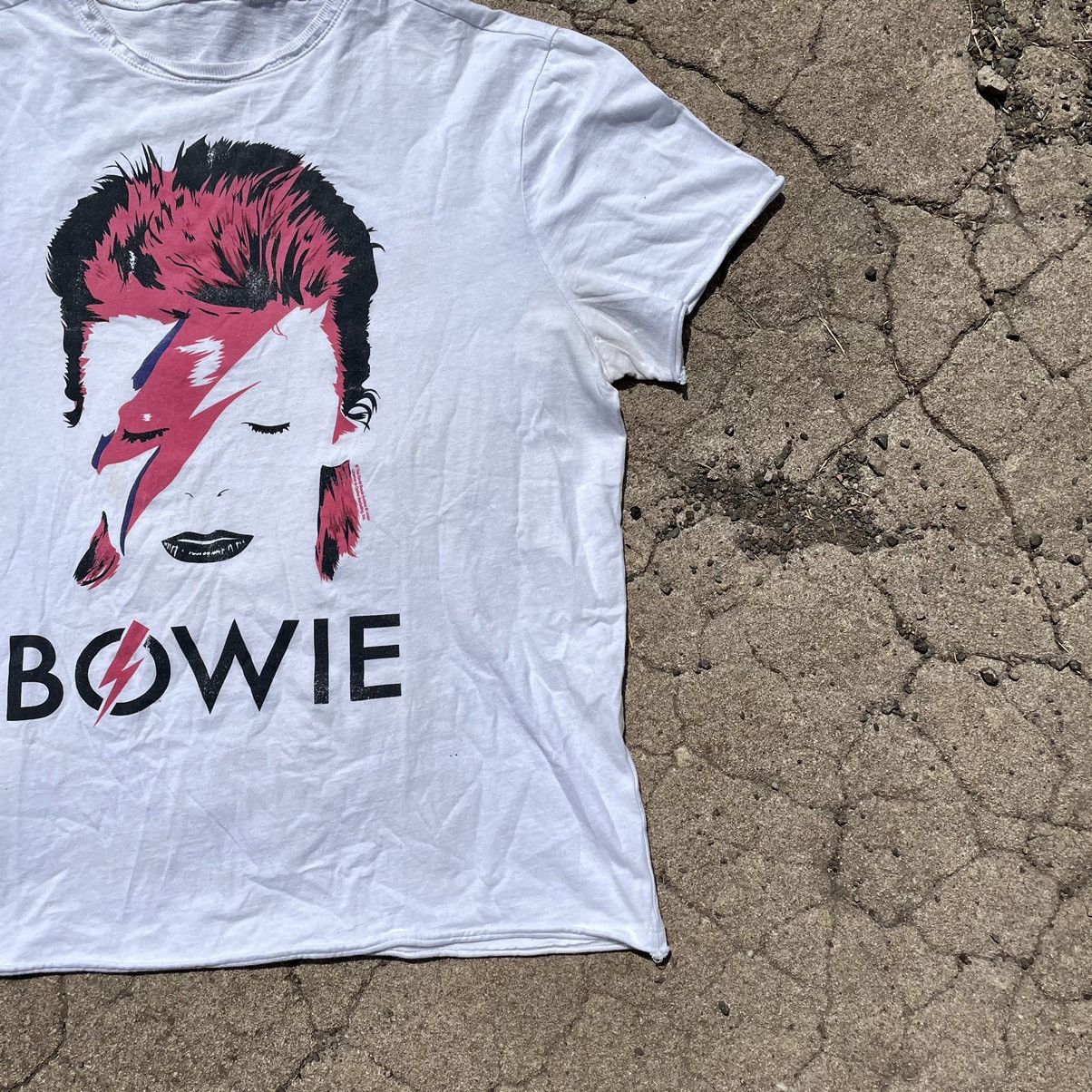 Vintage Vintage Y2K David Bowie Graphic Band Tee Faded Punk Slim M Size US M / EU 48-50 / 2 - 2 Thumbnail