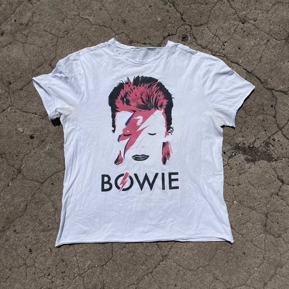 Vintage Vintage Y2K David Bowie Graphic Band Tee Faded Punk Slim M Size US M / EU 48-50 / 2 - 1 Thumbnail