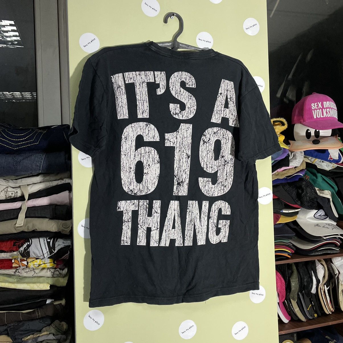 Vintage Vintage Y2K Graphic Tee Thrashed Face Print Grunge Tapered M Size US M / EU 48-50 / 2 - 7 Thumbnail