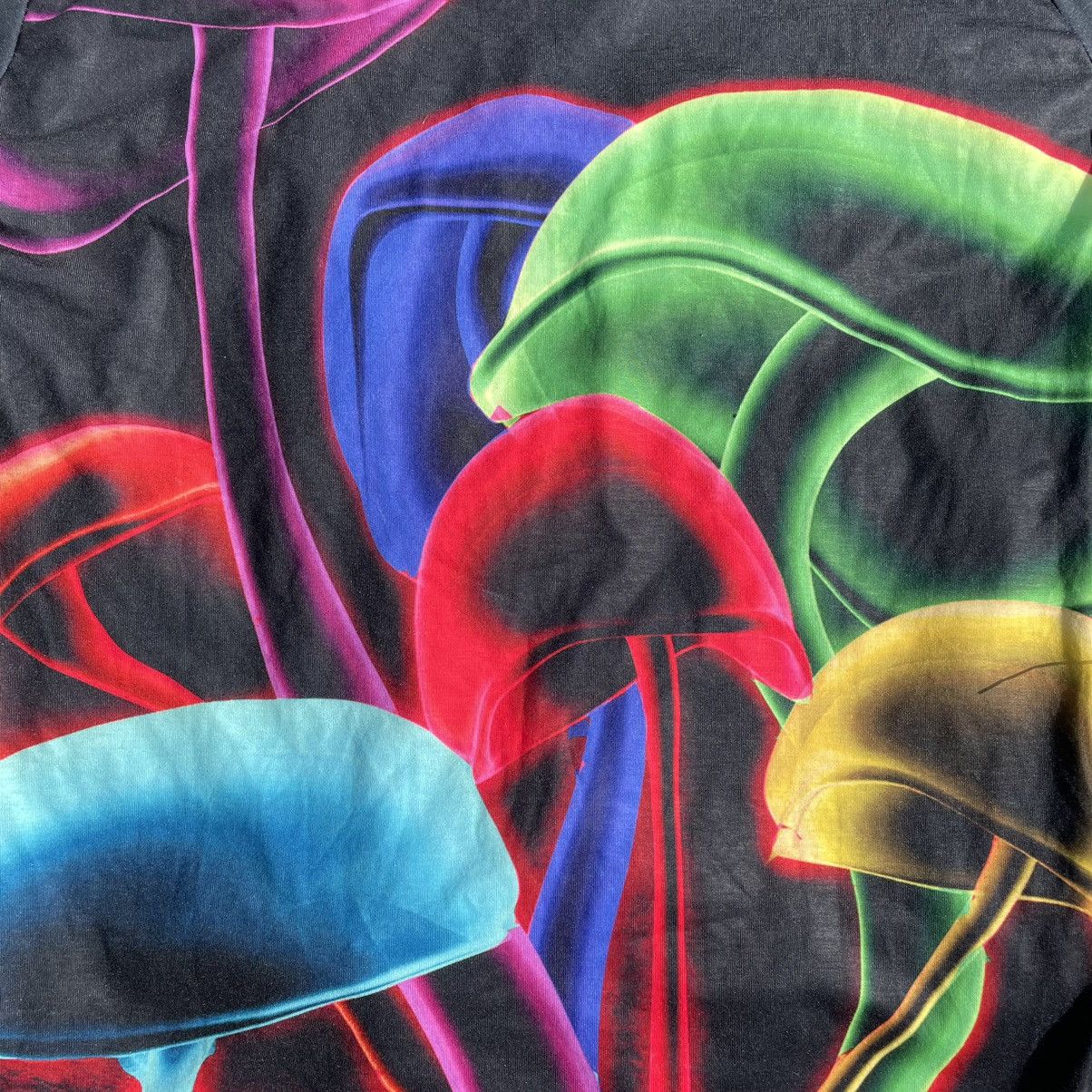 Vintage Vintage 90s All Over Print Graphic Tee Mushroom Rave Baggy M Size US M / EU 48-50 / 2 - 7 Thumbnail