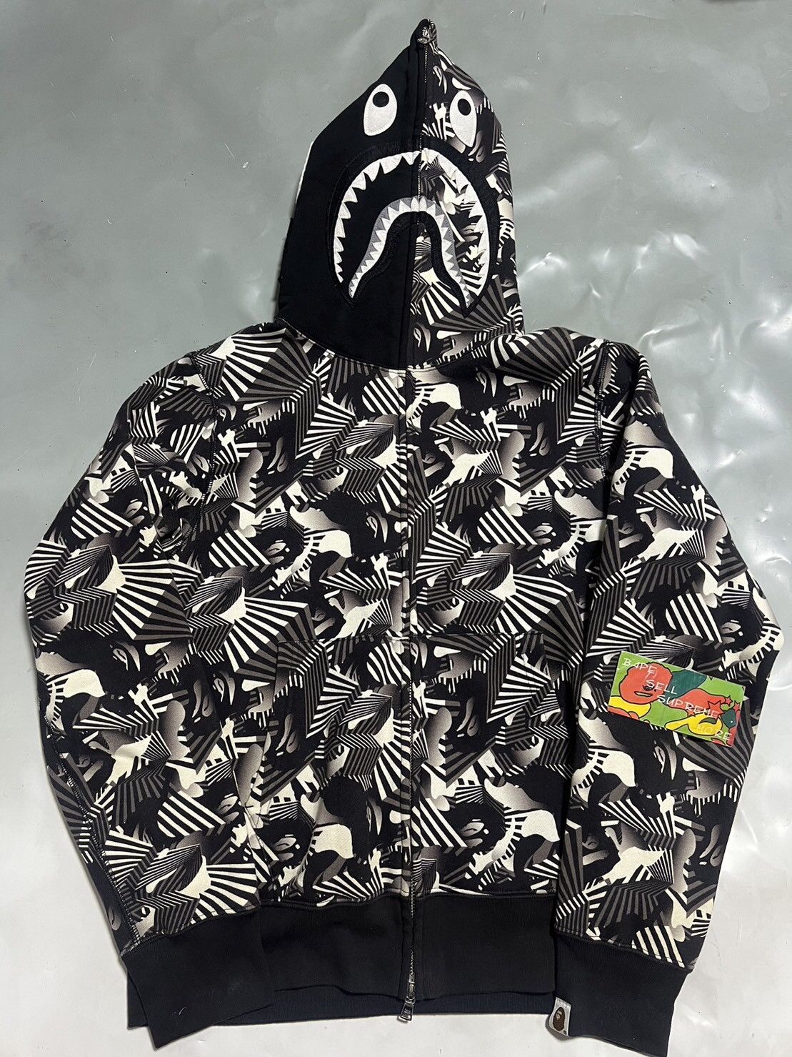Bape DAZZLE CAMO SHARK FULL ZIP HOODIE Size US M / EU 48-50 / 2 - 1 Thumbnail