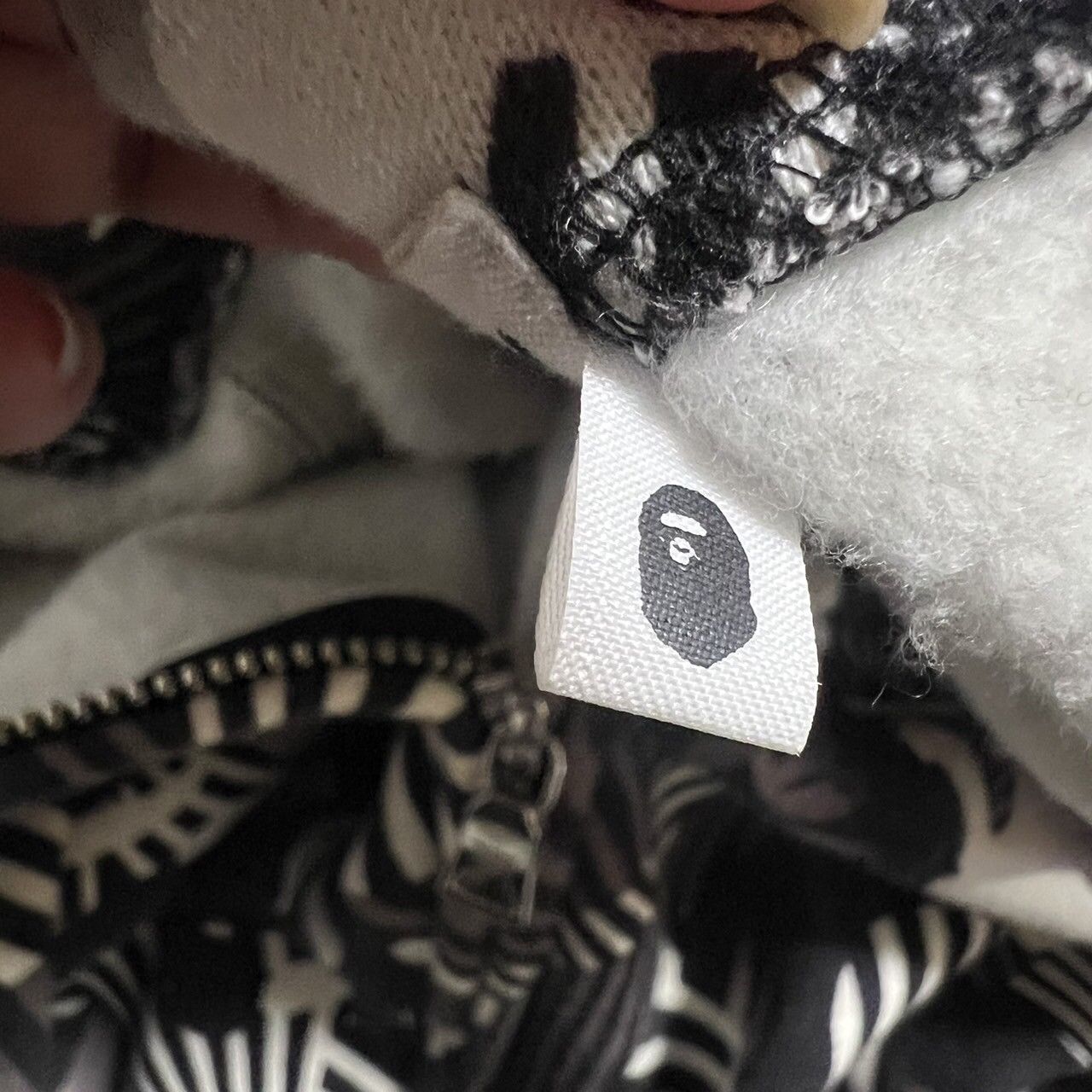 Bape DAZZLE CAMO SHARK FULL ZIP HOODIE Size US M / EU 48-50 / 2 - 7 Thumbnail