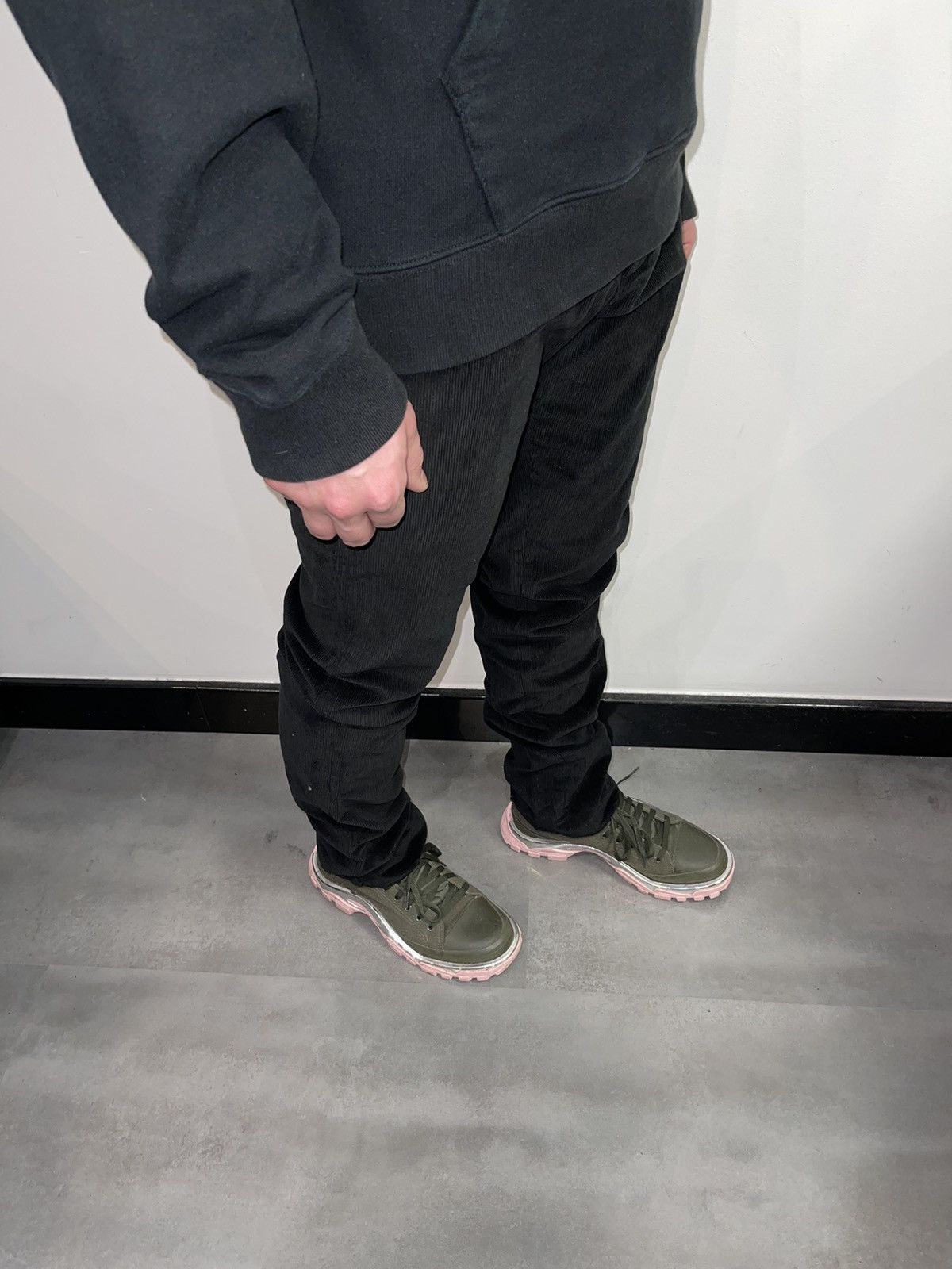 Gucci FW08 Gucci Black Corduroy Casual Pants Size US 36 / EU 52 - 4 Thumbnail