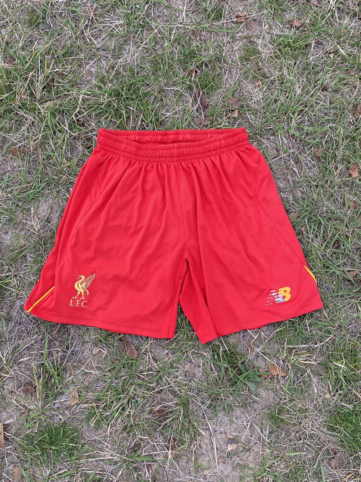New Balance Vintage New Balance shorts Liverpool football y2k size L Size US 34 / EU 50 - 1 Thumbnail